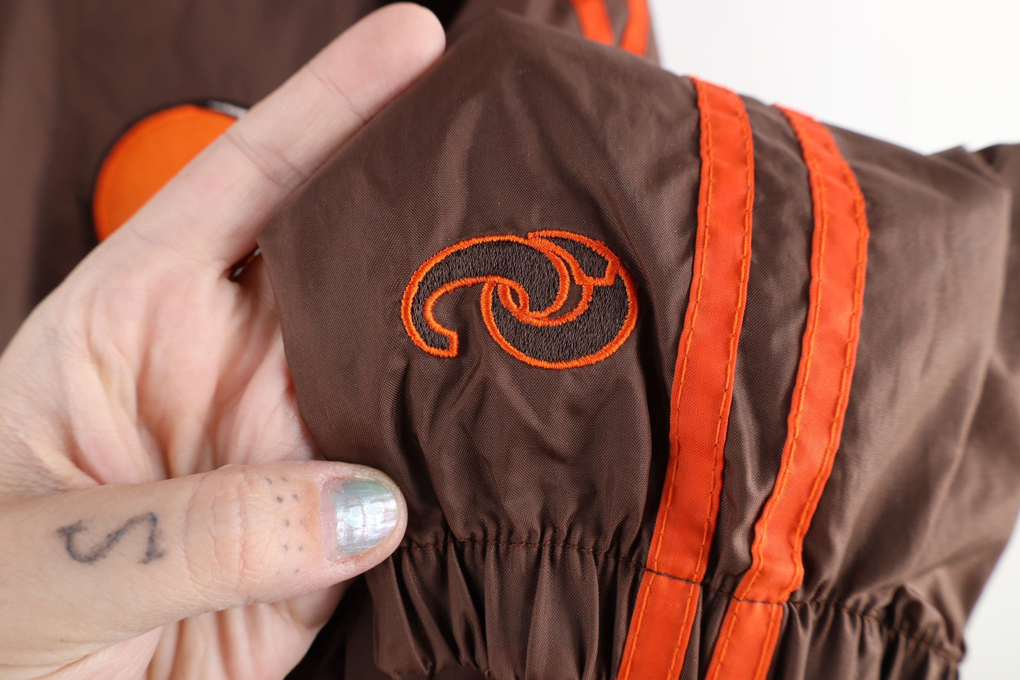 Vintage Vintage 90s Browns Football Hooded Windbreaker Jacket Size US XL / EU 56 / 4 - 5 Thumbnail