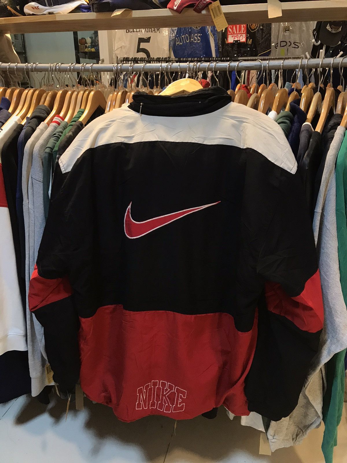 Nike × Vintage Vintage Nike Spell Out 90s Jacket Size US L / EU 52-54 / 3 - 2 Thumbnail