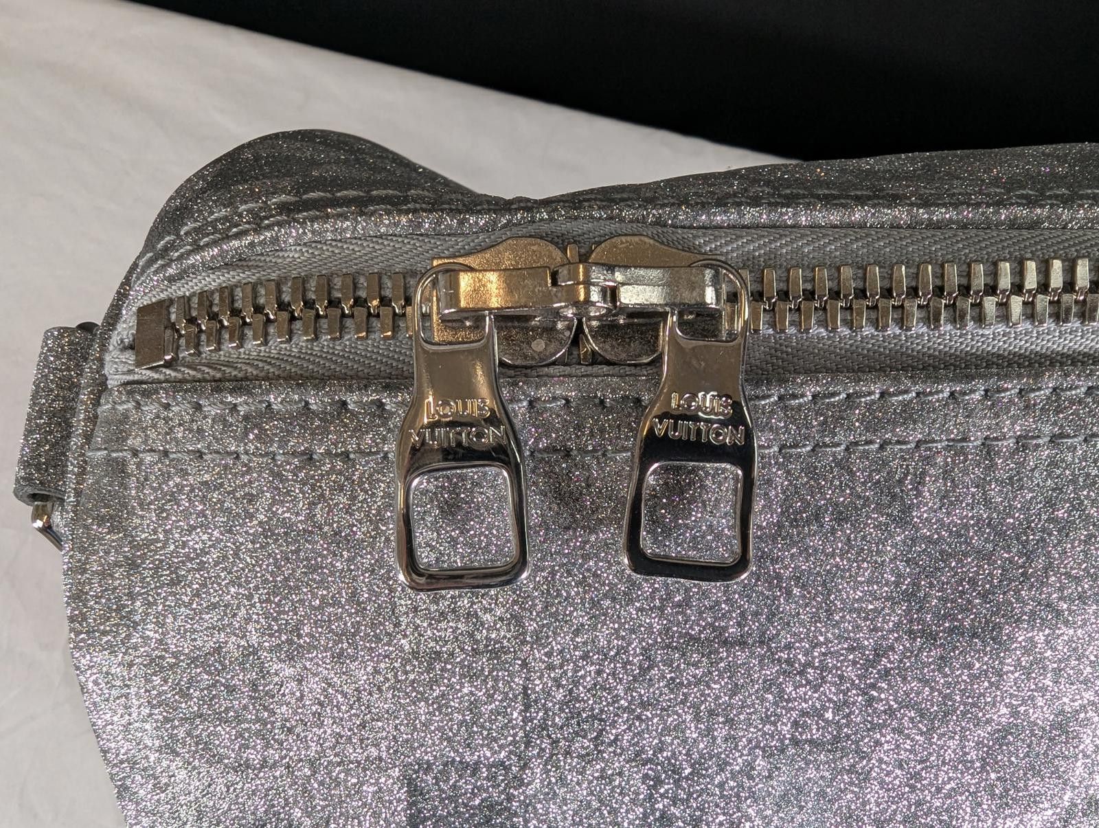 Louis Vuitton LOUIS VUITTON KEEPALL BANDOULIERE 50 - SILVER Size ONE SIZE - 8 Thumbnail