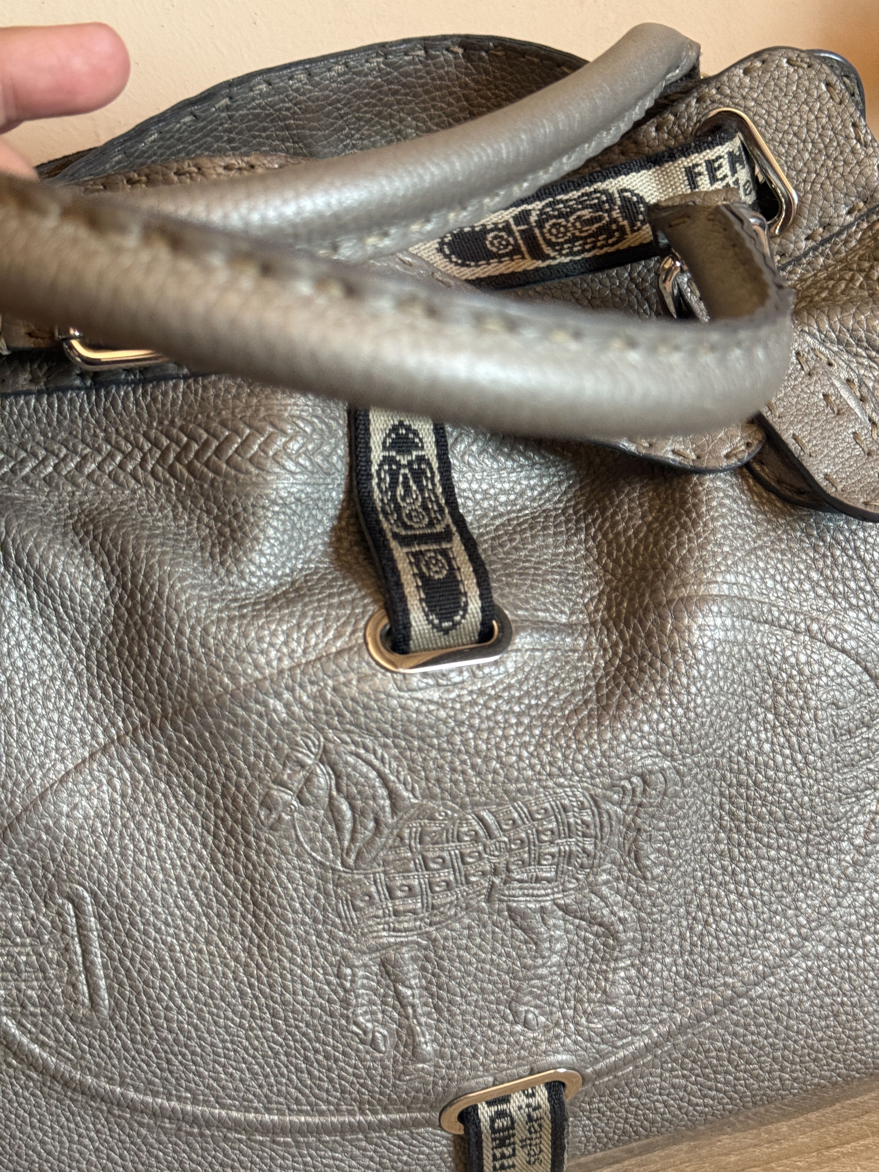 Fendi Fendi Selleria Handbag horse embossed silver gray Size ONE SIZE - 8 Thumbnail