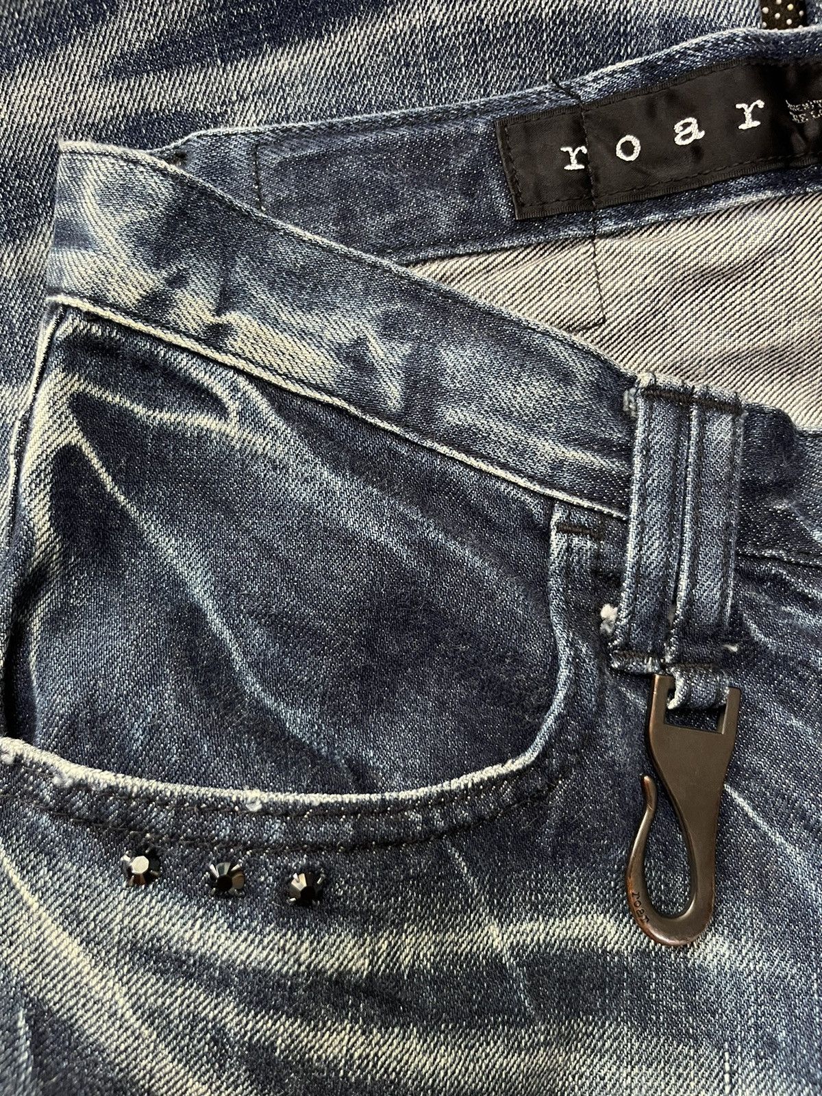 roarguns 1990s Hook metal distress denim look #C2 Size US 29 - 8 Thumbnail