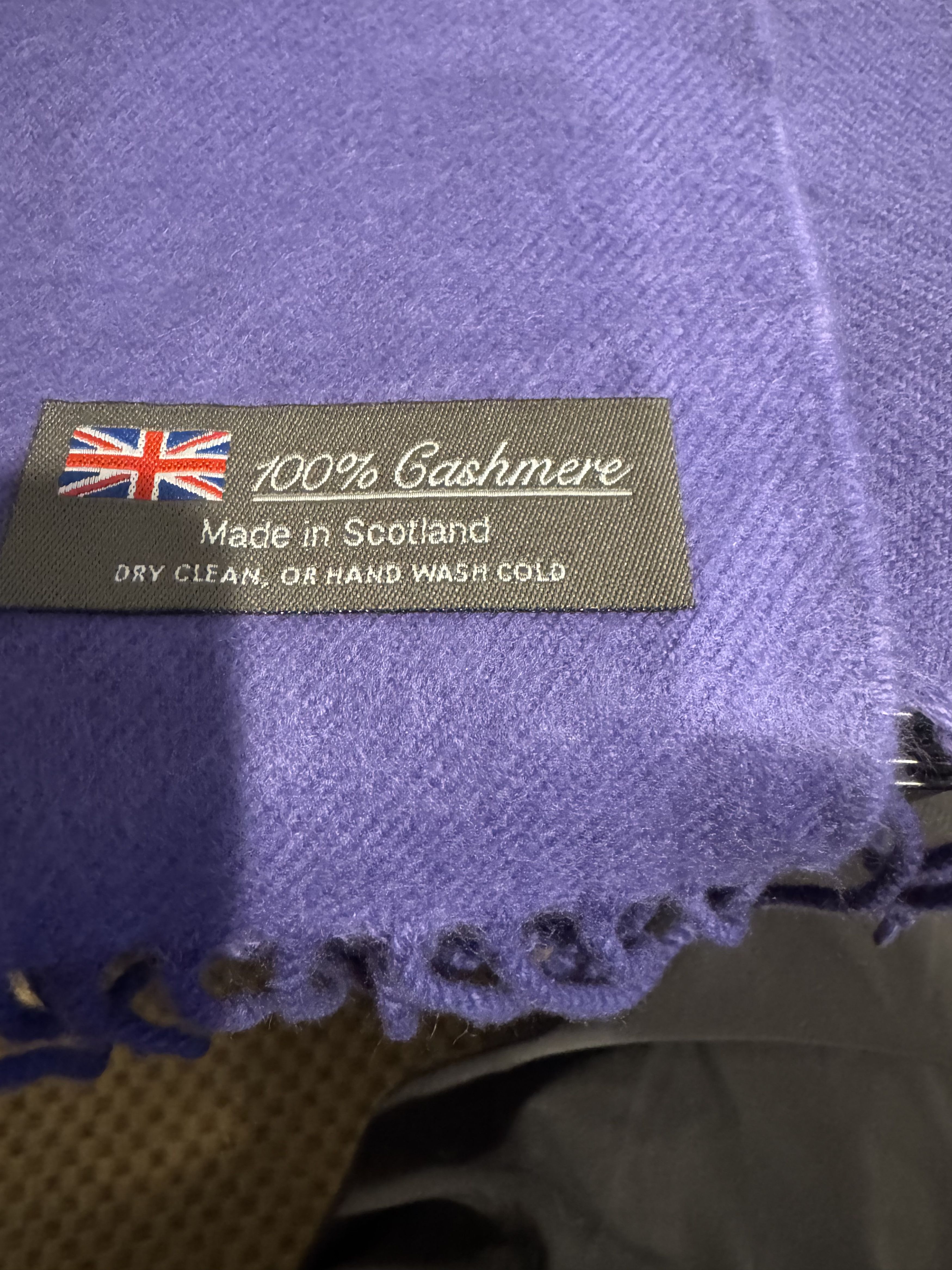 Other 100% Cashmere Lavender Scarf. Made in England Size ONE SIZE - 1 Thumbnail