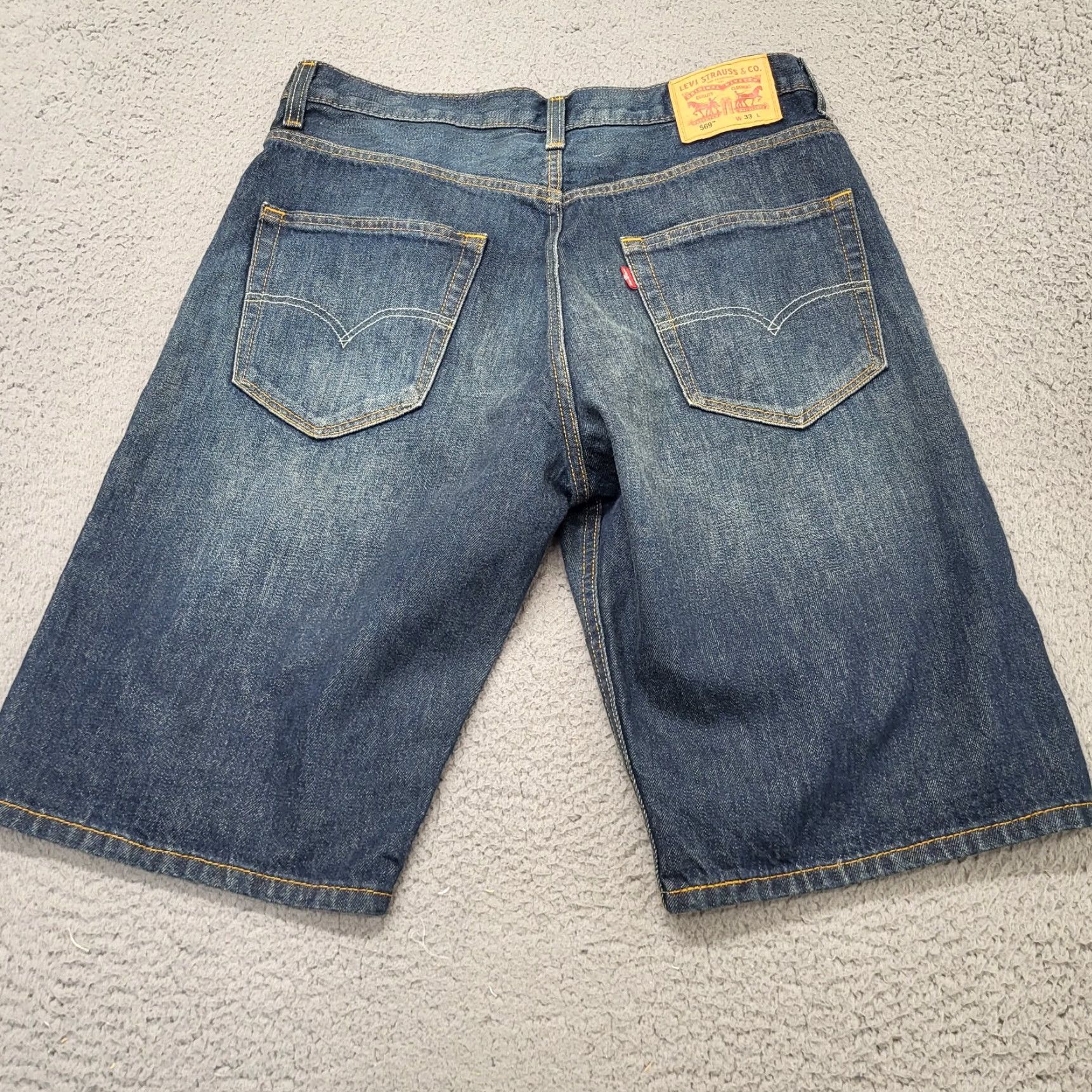 Levi's Levi’s 569 Shorts Mens 33 Denim Blue Loose Straight Leg Hiking Fishing Bermuda Casual Outdoor 90s Mens Size US 33 - 2 Thumbnail