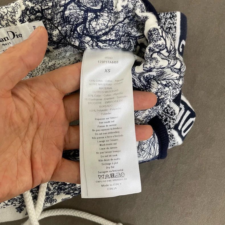 Dior Dior SizeXS White and blue embroidered zoo full-print short Size 42" / US 20 - 6 Thumbnail