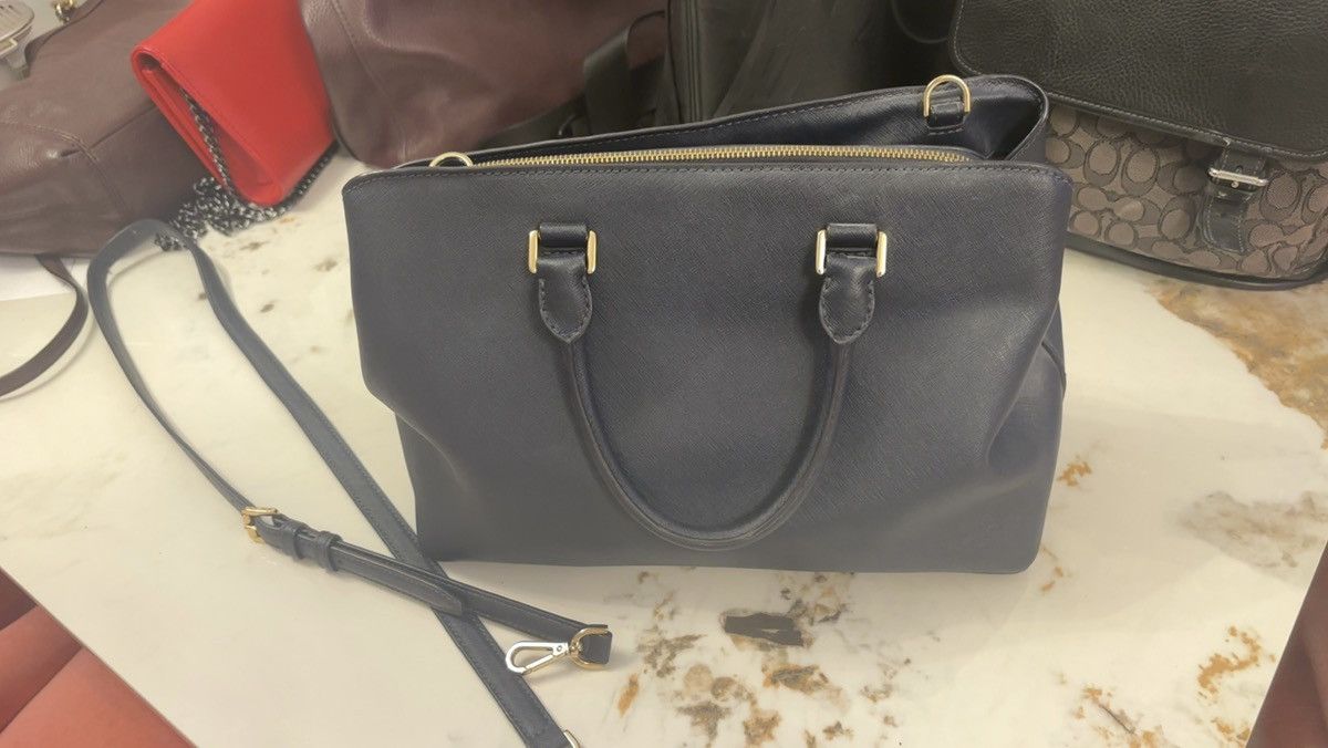 Michael Kors Navy Blue Michael Kors tote Size ONE SIZE - 3 Thumbnail