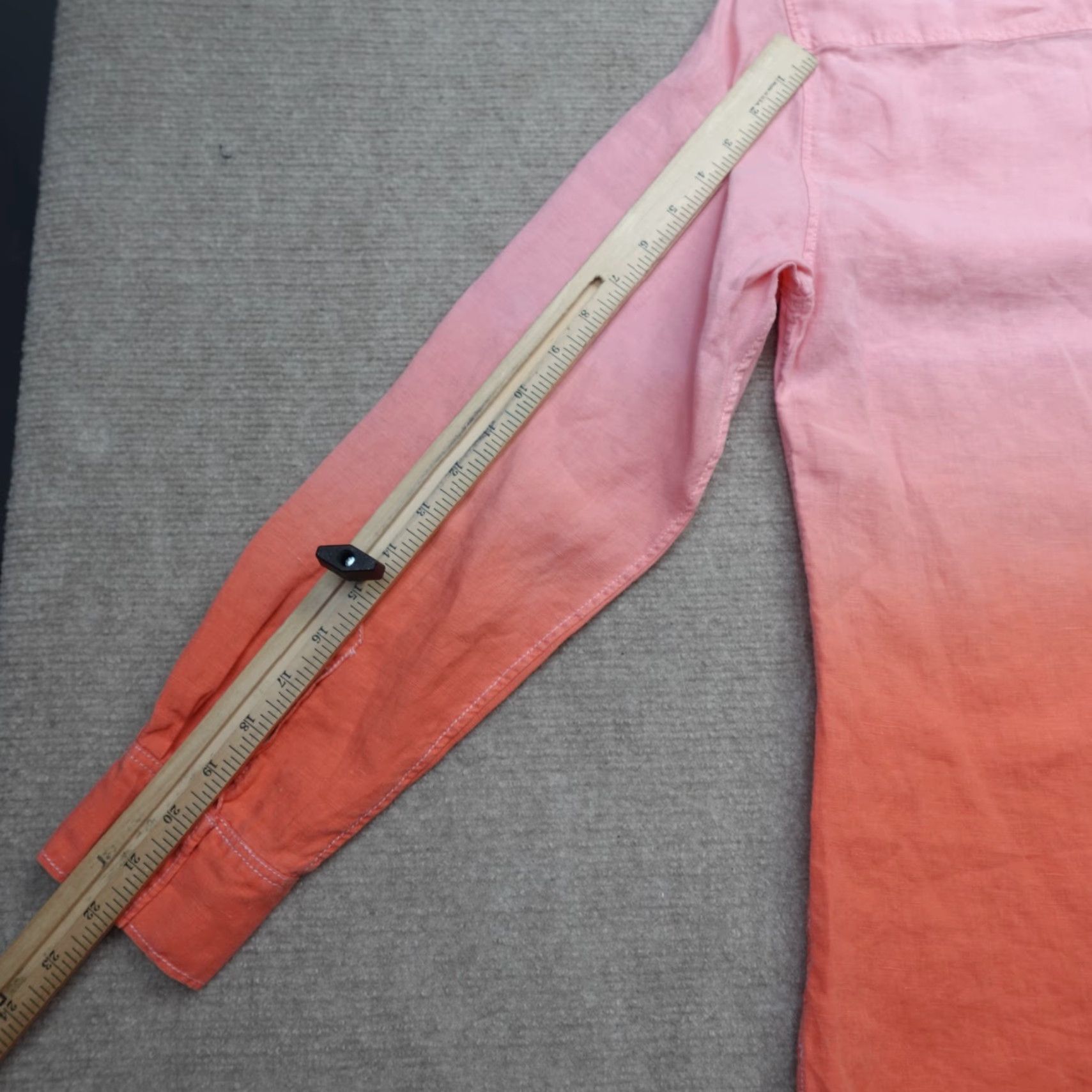 Tommy Bahama Tommy Bahama Shirt Womens Medium Pink Red Ombre 100% Linen Long Sleeve Button-Up Collared Size M / US 6-8 / IT 42-44 - 7 Thumbnail
