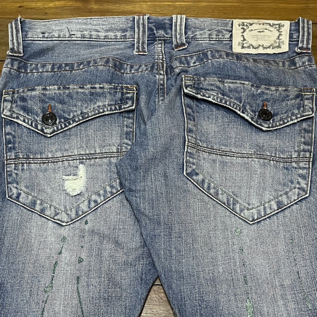 Le Grande Bleu (L.G.B.) Rare Vintage Japanese Brand Root Three Flared Jeans 1990s Size US 32 / EU 48 - 4 Thumbnail