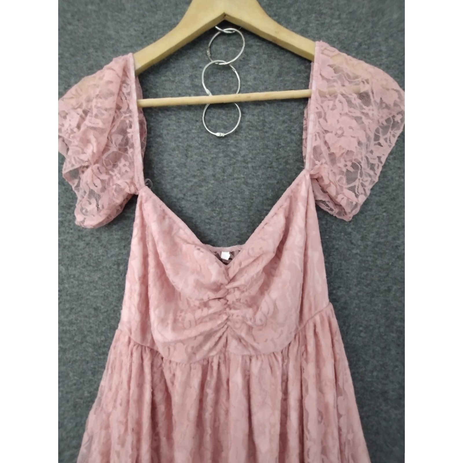 Pinko Pink Mauve Lacy Lined Flutter Short Sleeve Billowy Gown Dress Women's Size S Size 28" / US 6 / IT 42 - 3 Thumbnail