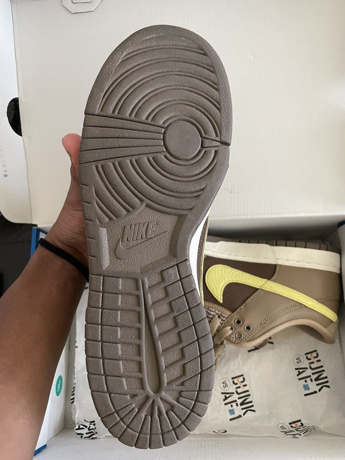 Nike NIKE DUNK LOW UNDEFEATED Size US 10 / EU 43 - 3 Thumbnail