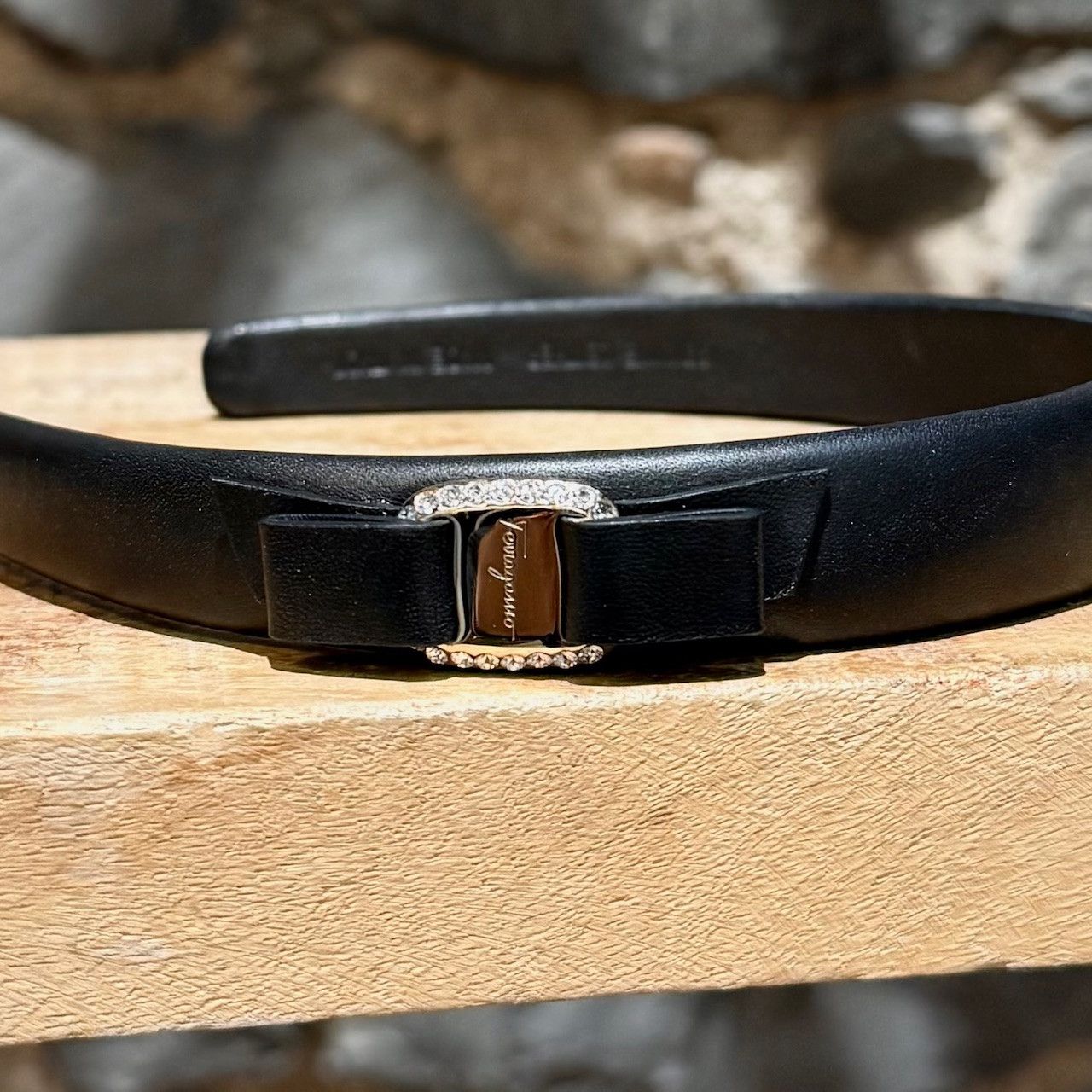 Salvatore Ferragamo Salvatore Ferragamo Black Leather Crystal Vara Bow Headband Size ONE SIZE - 4 Thumbnail