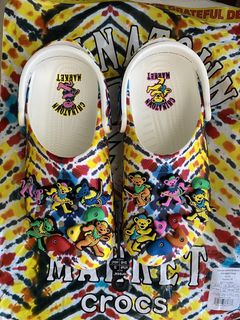 Crocs classic clog grateful dead x chinatown market hot sale