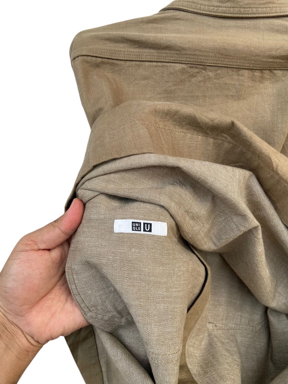 Lemaire × Uniqlo LEMAIRE X UNIQLO SUN FADED DENIM SHIRT Size US XL / EU 56 / 4 - 3 Thumbnail