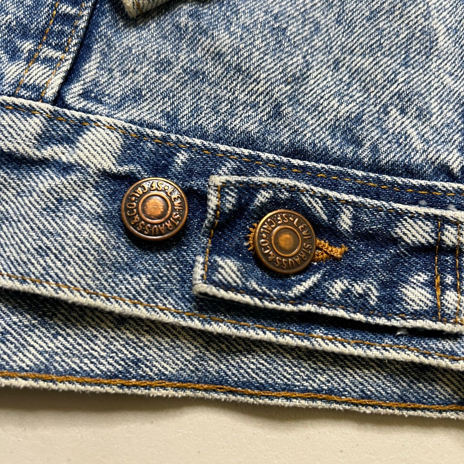 Levi's Vintage Levi’s 70507 Acid Wash Denim Trucker Jacket USA L Size US L / EU 52-54 / 3 - 7 Thumbnail