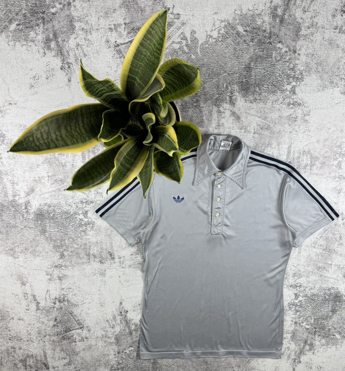 Adidas RARE Adidas Ventex Made in France 70S - 80S Jersey T Shirt Size US S / EU 44-46 / 1 - 1 Thumbnail