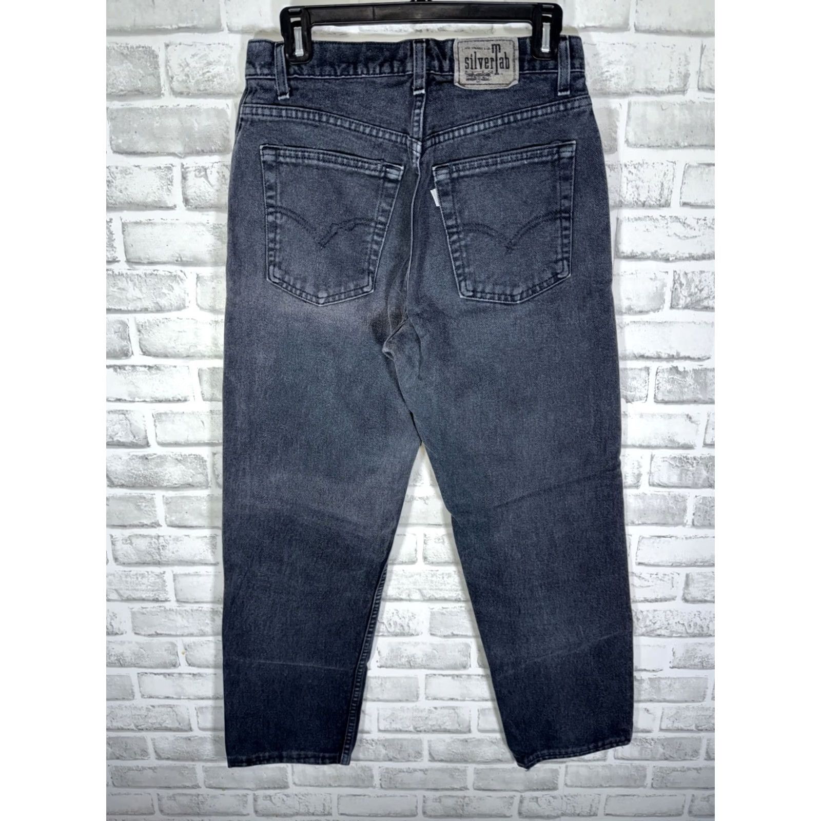 Levi's VINTAGE Levi's Silvertab USA Loose High Waist Black Denim 90s Mom Jeans Womens 6x30” Size 28" / US 6 / IT 42 - 7 Thumbnail