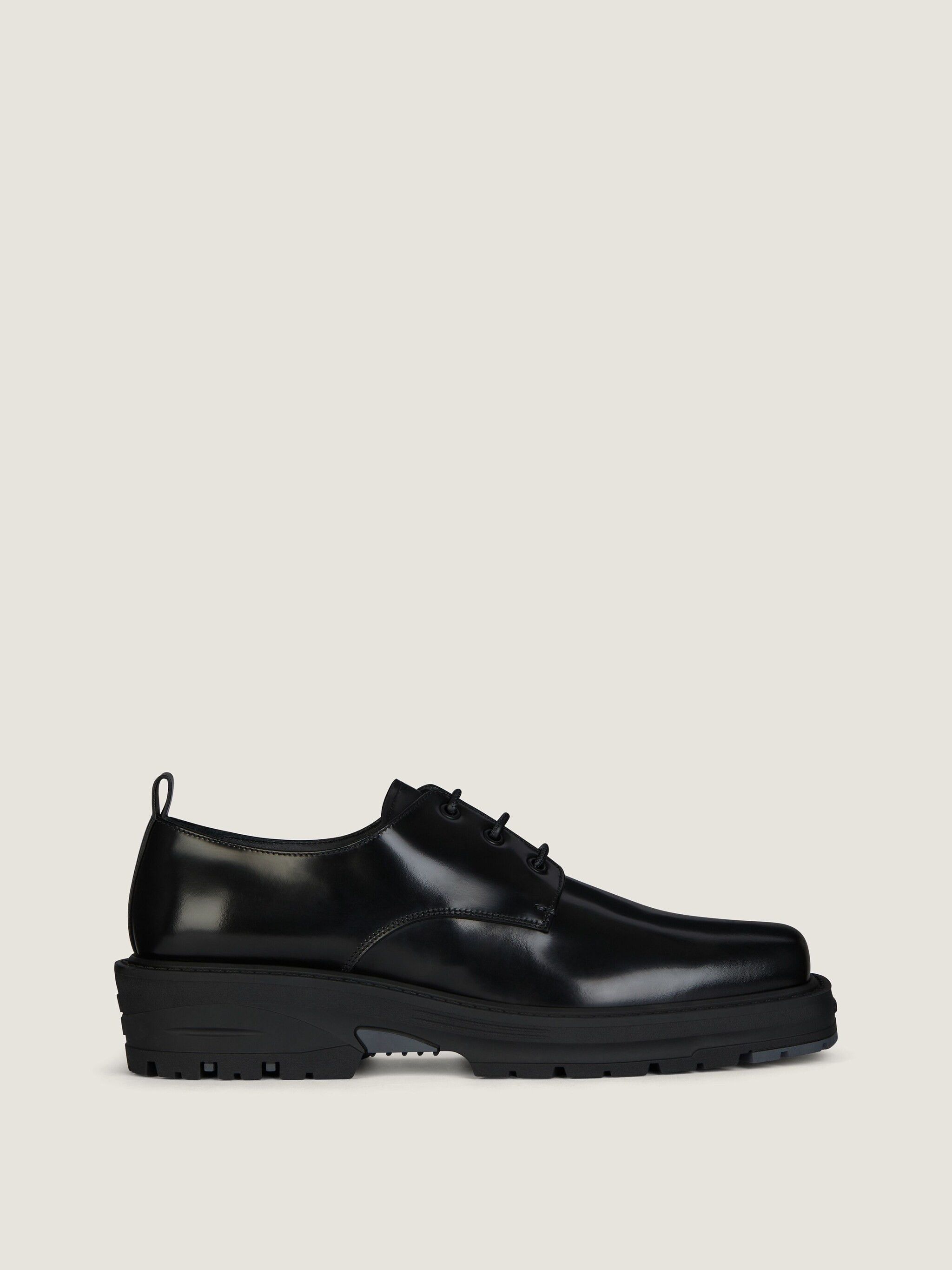 Givenchy o1w1db10426 Show Lace-Up Derby Shoes in Black Size US 8 / EU 41 - 1 Thumbnail