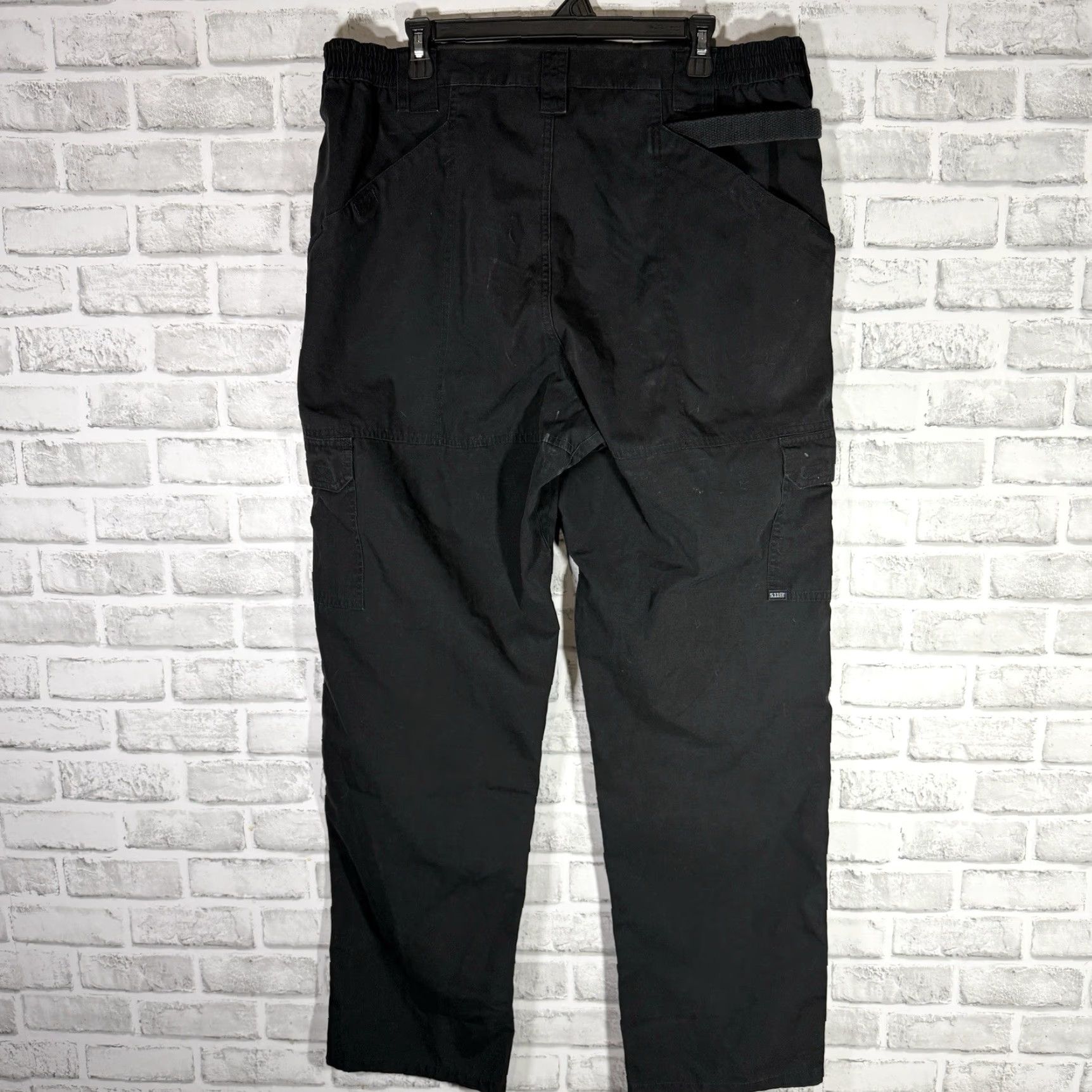 Vintage 5.11 Tactical Black Polyester Blend Tactical Cargo Pants Mens 40x34 Size US 40 / EU 56 - 5 Thumbnail