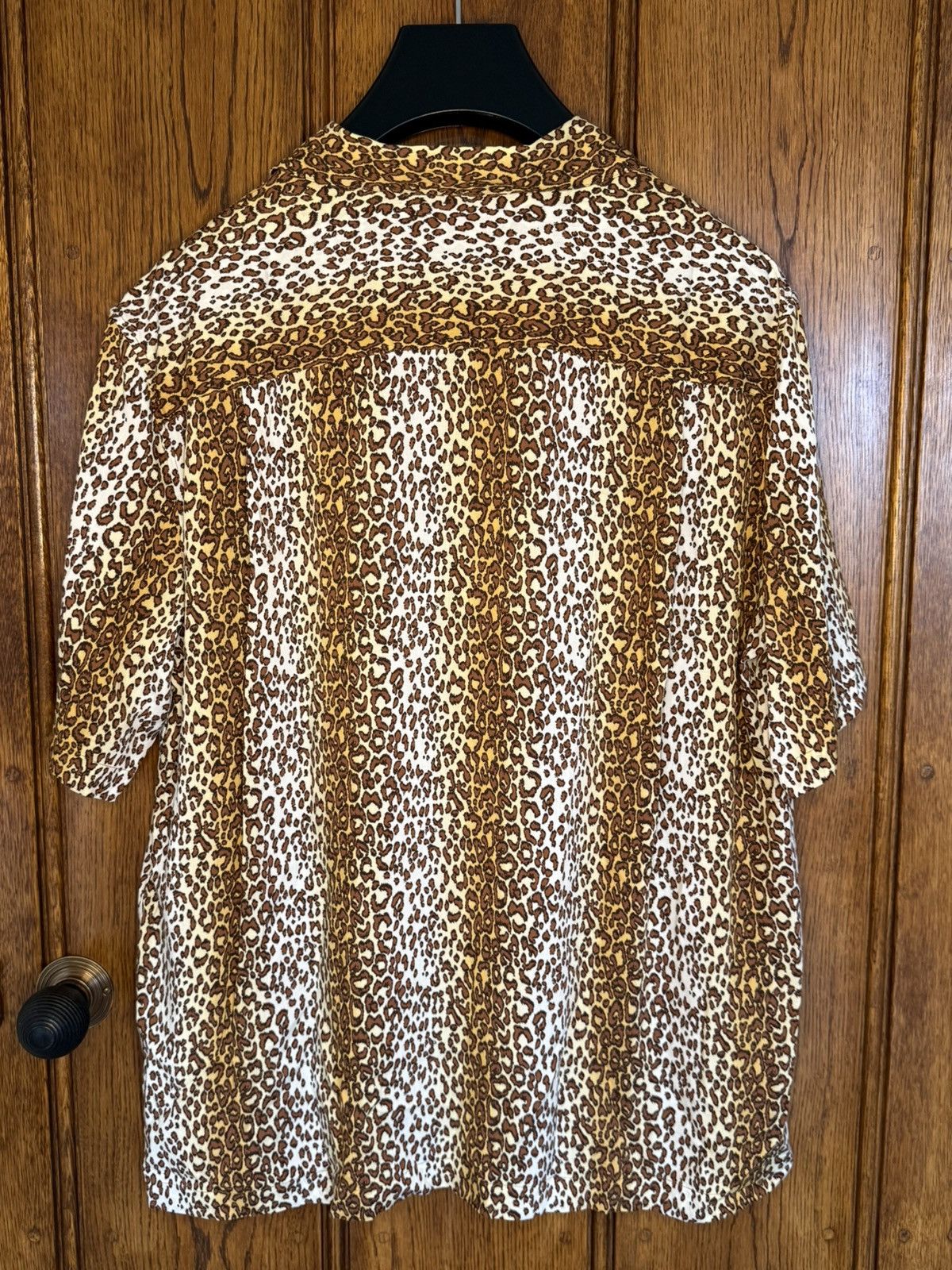 Celine $1.2k 🤑 SS23 Celine leopard Hawaiian shirt Hedi 40 38 ss Size US L / EU 52-54 / 3 - 15 Thumbnail