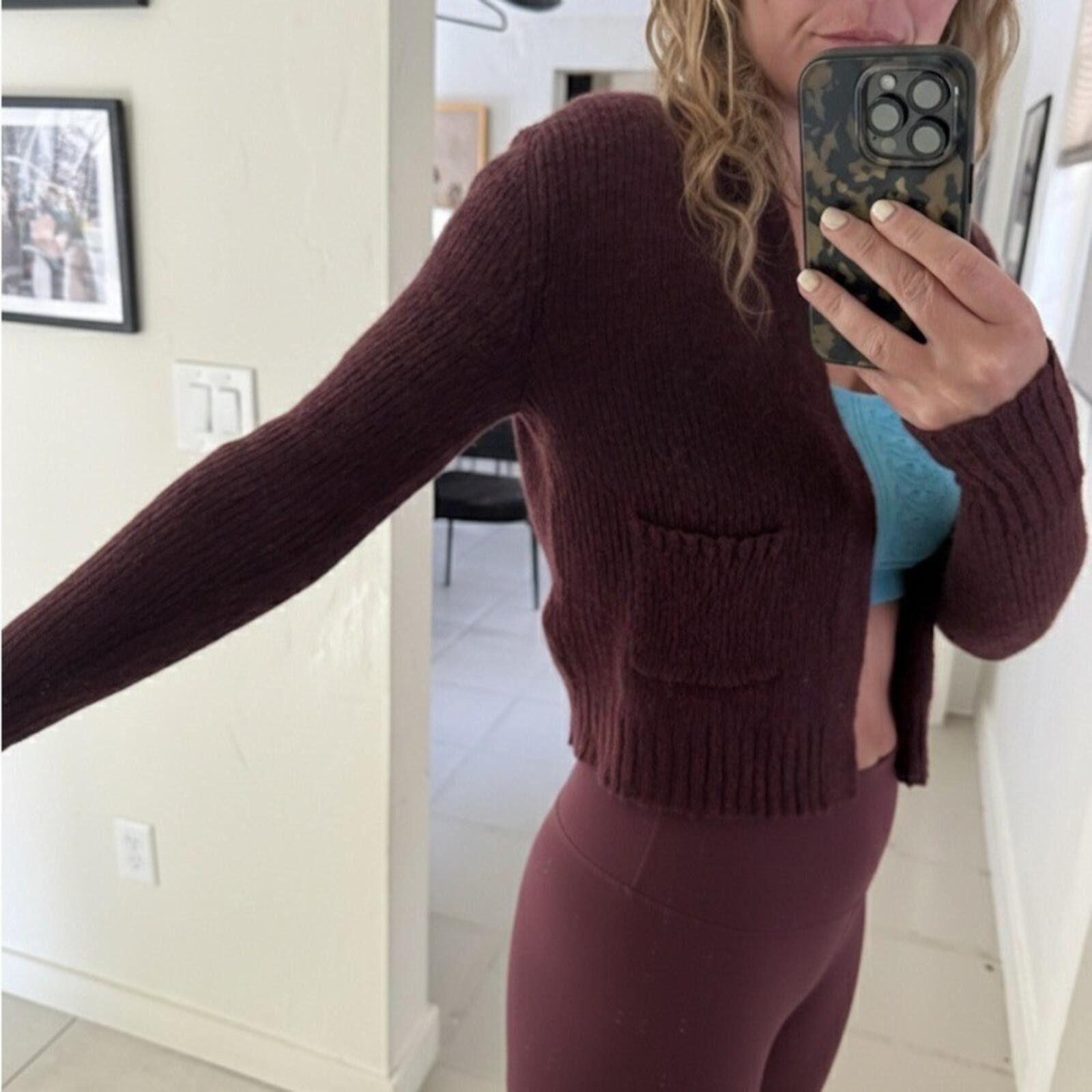 Free People Free People Mohair Blend Cropped Cardi Burgundy Knit XS/S Size M / US 6-8 / IT 42-44 - 2 Thumbnail