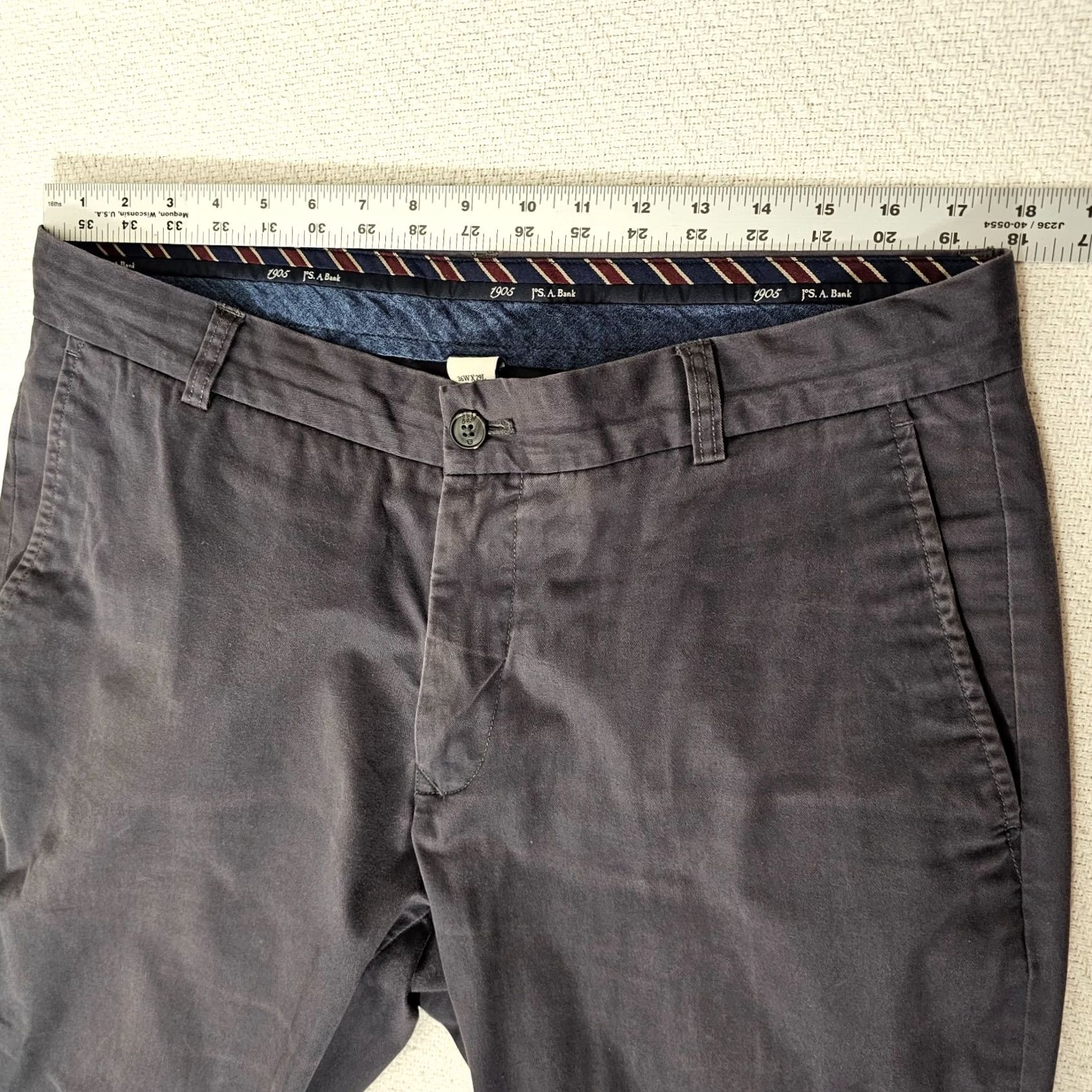 Jos. A. Bank Jos. A. Bank Pants Chino 36x29 Men Gray Flat Front Straight Leg Comfort Easy Care Vintage? No (omit) Regular 29 Inseam Pants Mens Gray Size US 36 / EU 52 - 5 Thumbnail