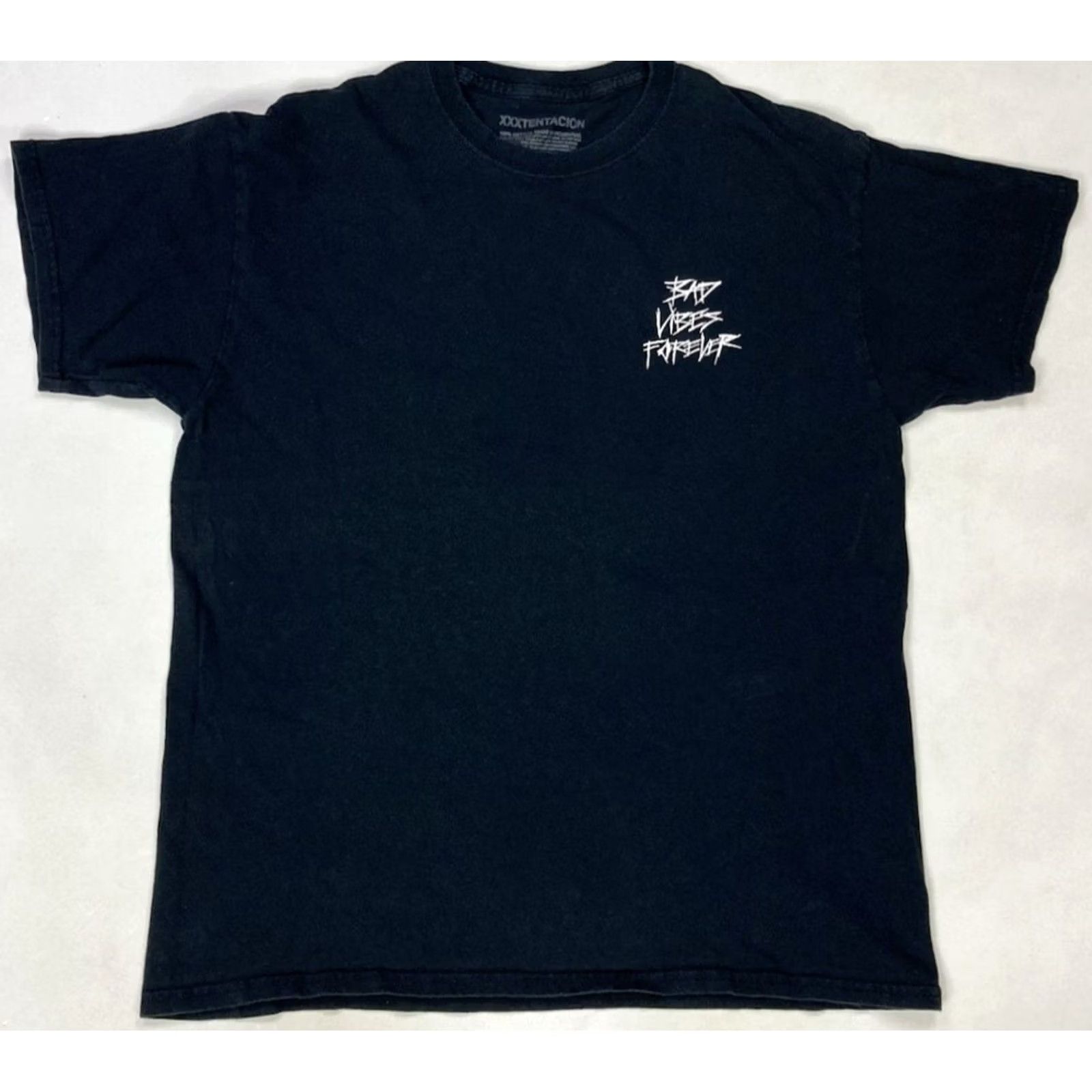 VIBE VINTAGE XXXtentacion Bad Vibes Forever Graphic T-shirt Men Large Black Music Size US L / EU 52-54 / 3 - 3 Thumbnail