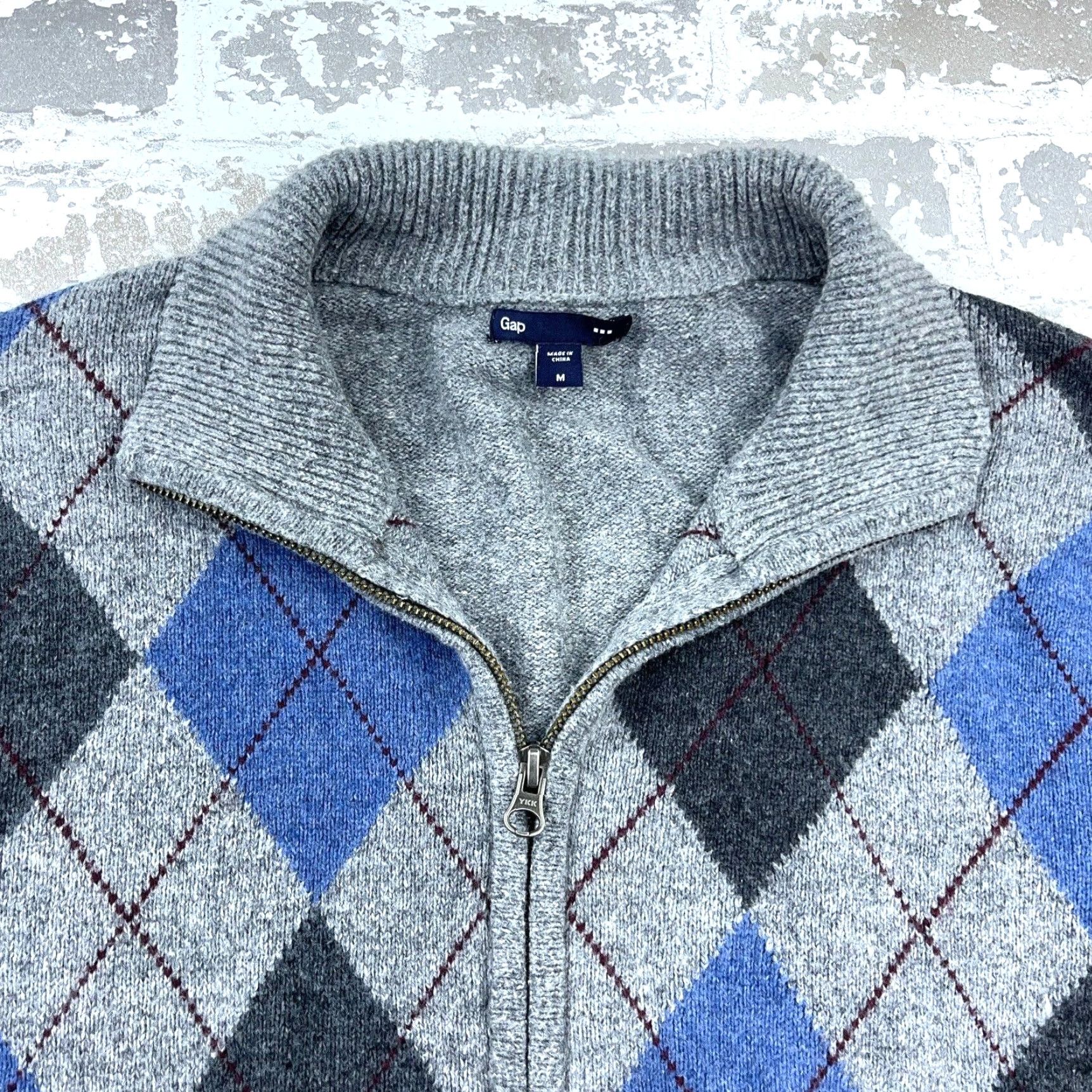 Gap Gap Cardigan Sweater Men Large Gray Diamond Argyle Full Zip Golf Knit 100% Cotton Nylon Wool Reversible All Seasons Size US L / EU 52-54 / 3 - 3 Thumbnail