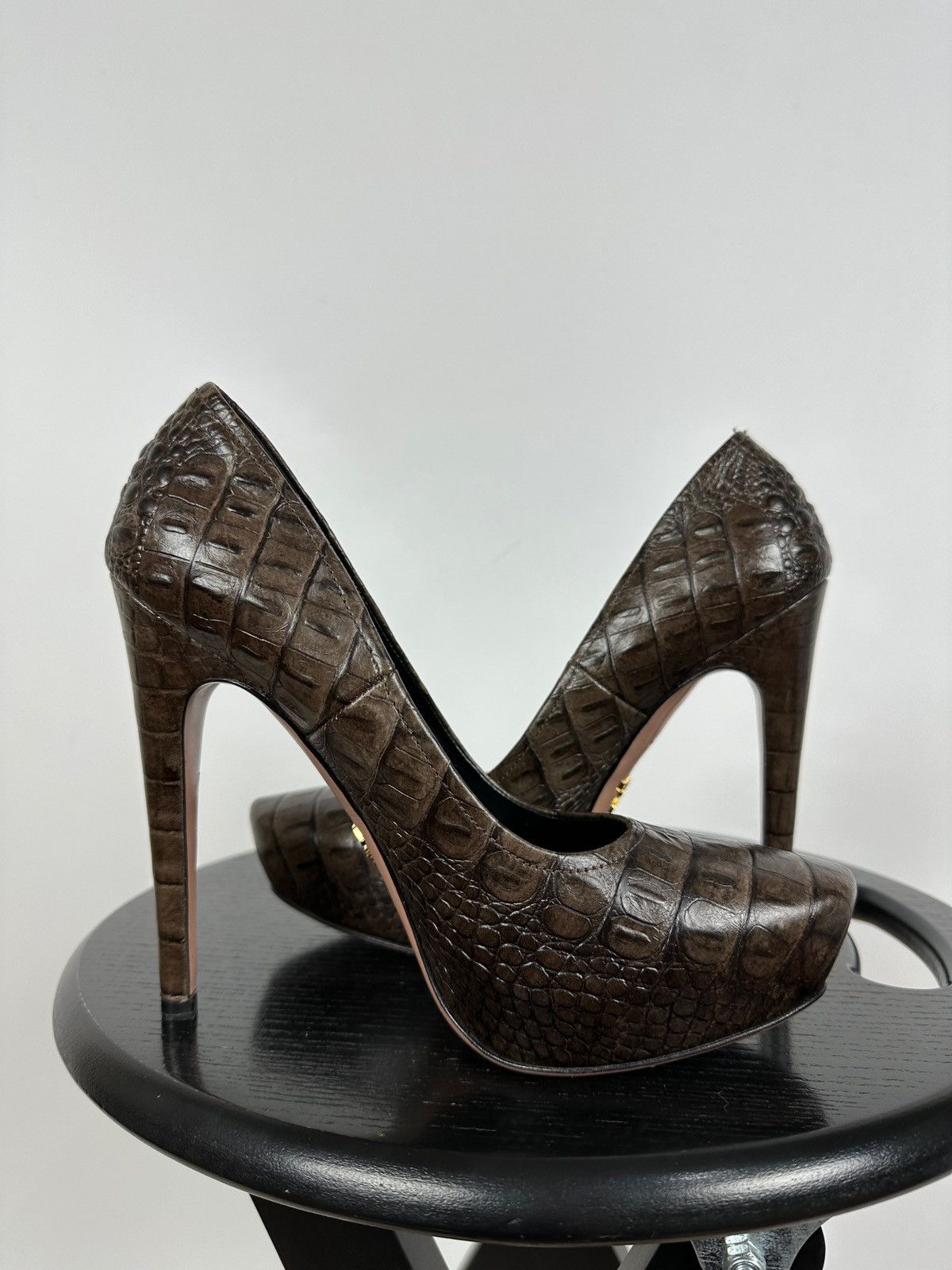 Prada Prada Crocodile Brown Leather Heels Pumps Size US 8.5 / IT 38.5 - 10 Thumbnail