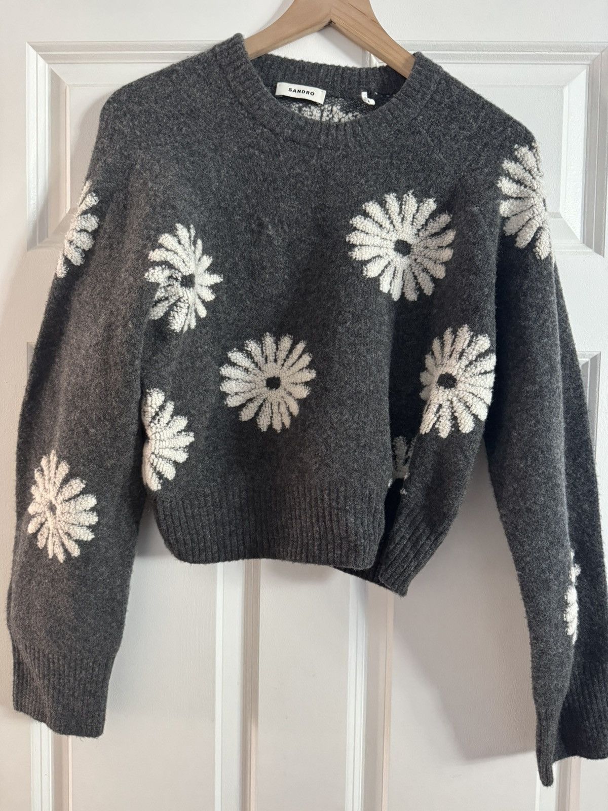 Sandro Sandro Gray Floral Intarsia Knit Size S / US 4 / IT 40 - 2 Thumbnail