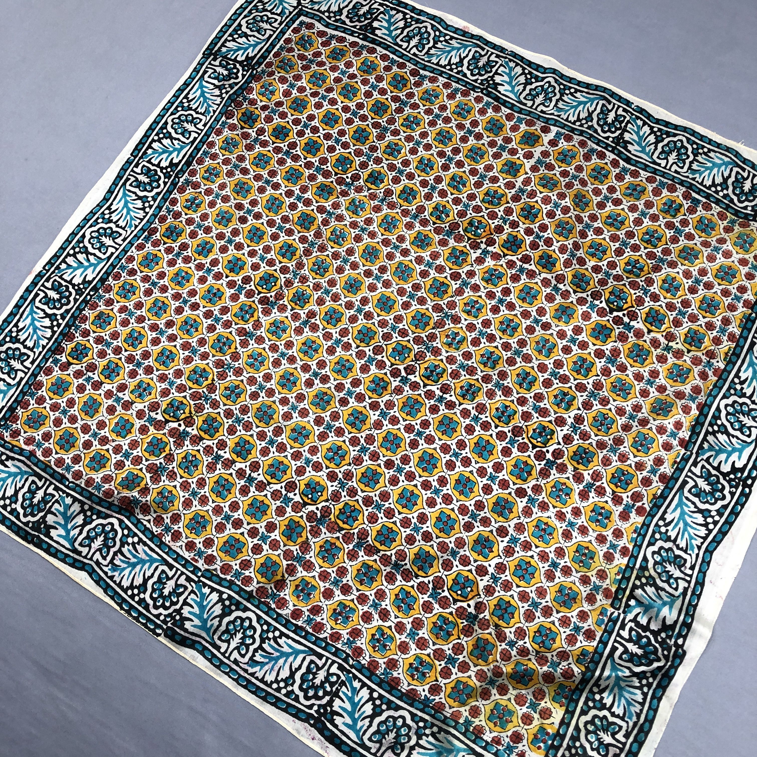 Japanese Brand Vintage Batik Paisley Square Scarf Twill Wraps Scarves Size ONE SIZE - 3 Thumbnail