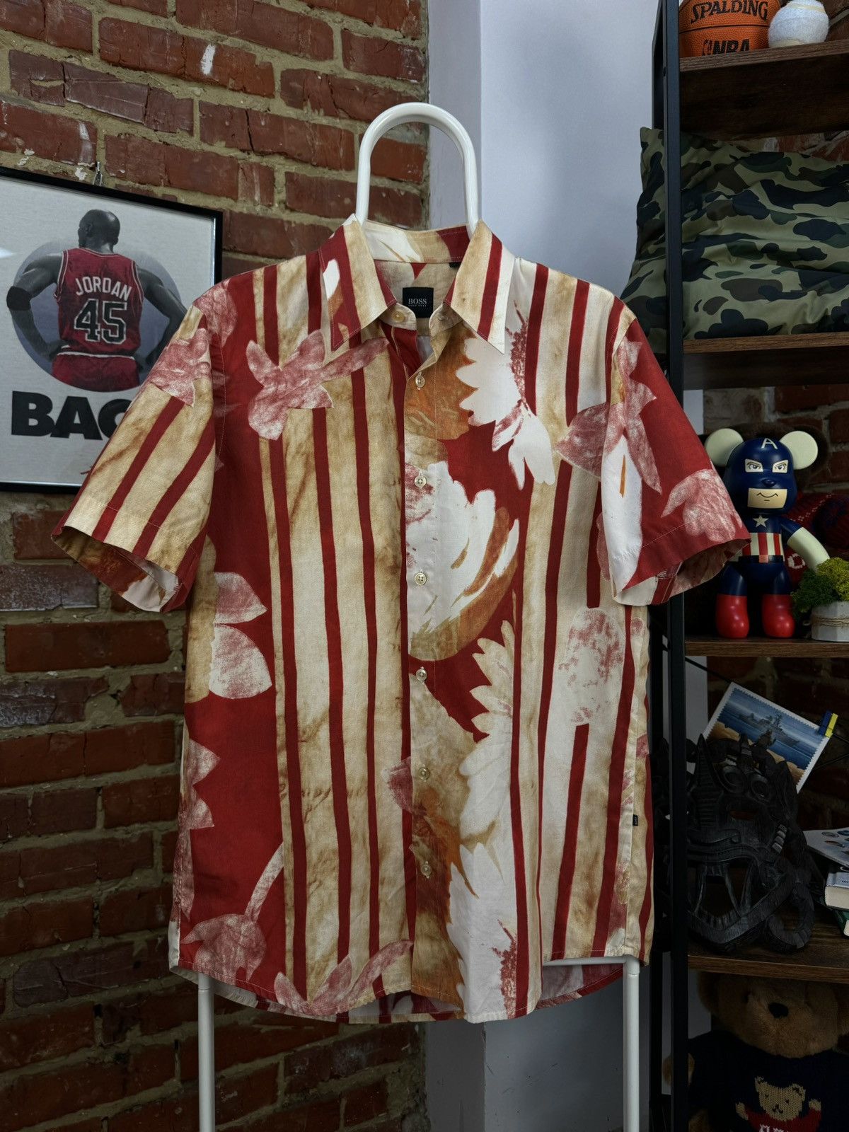 Hugo Boss × Vintage Vintage Hugo Boss Hawaiian Style Floral Striped Shirt Size US M / EU 48-50 / 2 - 9 Thumbnail