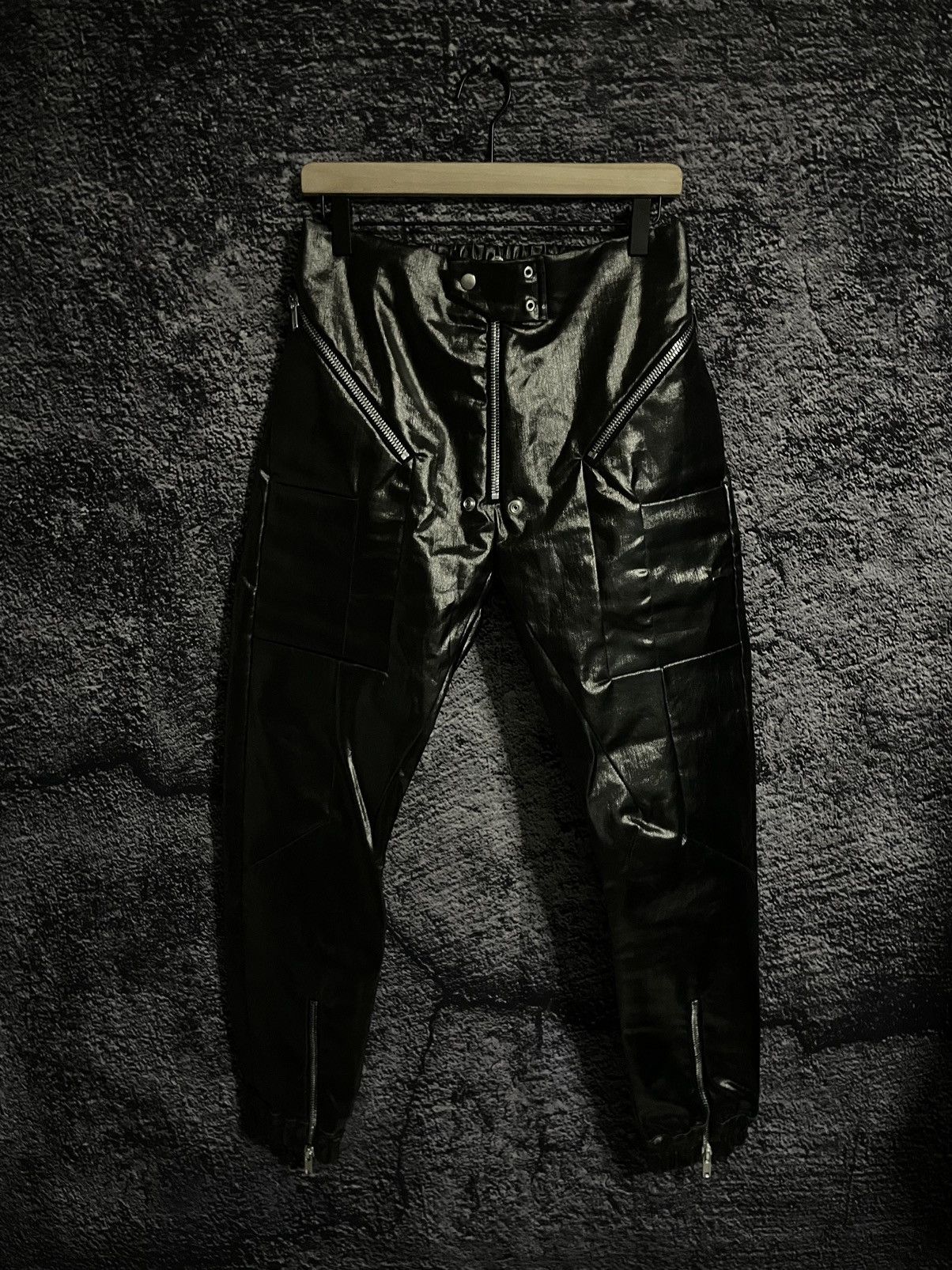 Image of Rick Owens “Edfu” Ss23 Easy Strobe Black Cargo Denim Pants, Men's (Size 31)