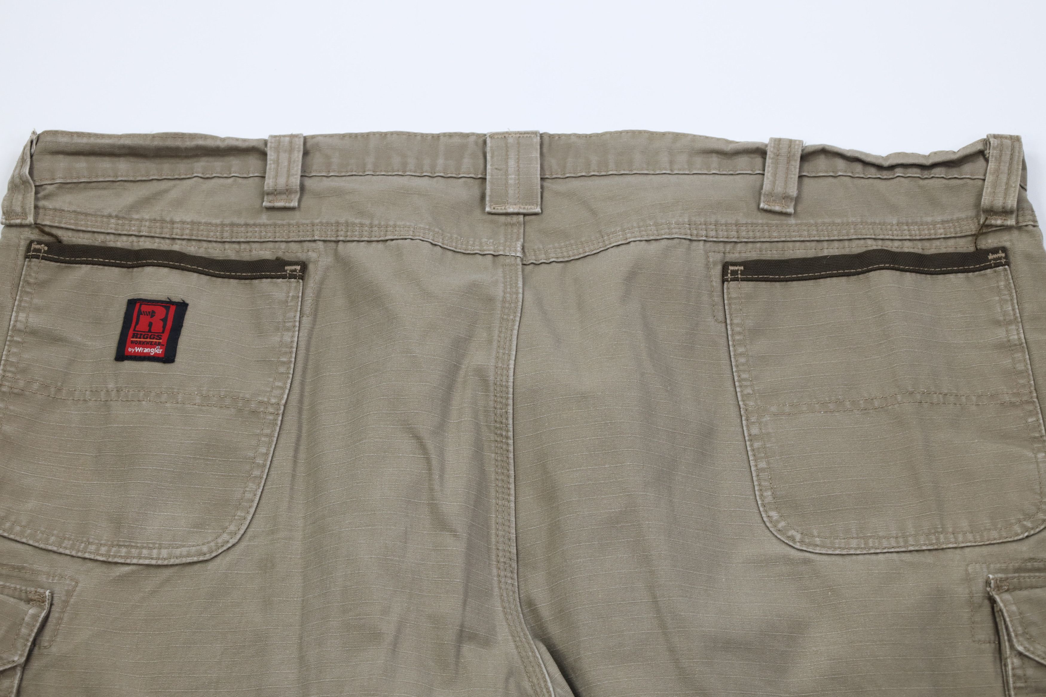 Wrangler Vintage Wrangler Ripstop Double Knee Wide Leg Cargo Pants Size US 44 / EU 60 - 14 Thumbnail