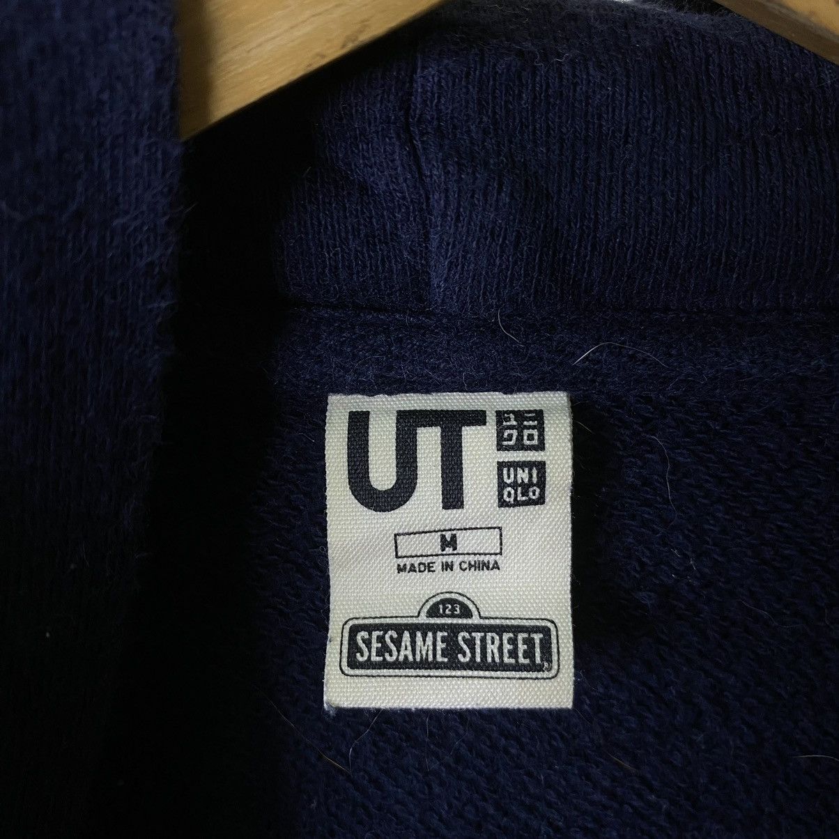 Cartoon Network × Uniqlo × Vintage Uniqlo x Sesame Street Elmo USA Flag Collaboration Hoodie Size US M / EU 48-50 / 2 - 3 Thumbnail