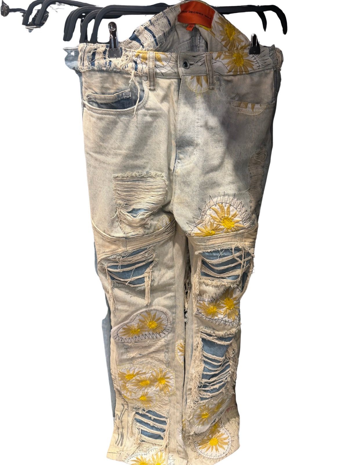 Who Decides War Who Decides War Embroidered Distressed Floral Size US 30 / EU 46 - 1 Thumbnail