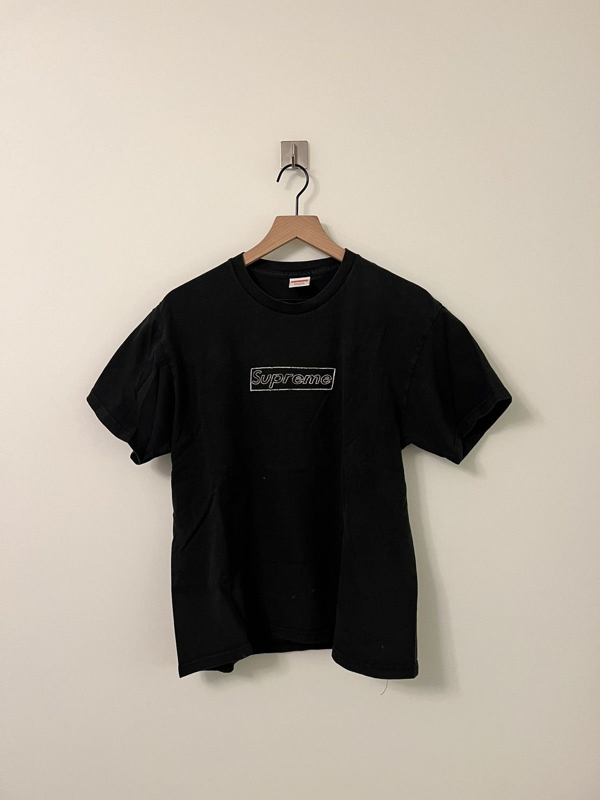 Kaws × Supreme Supreme X Kaws Bogo T Size US M / EU 48-50 / 2 - 1 Thumbnail