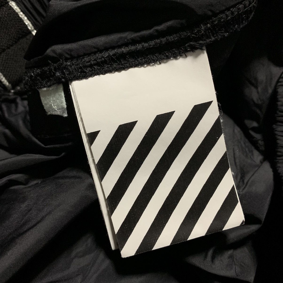 Off-White Off White Small Track Pants Bottoms Black Nylon Virgil Abloh Size US 30 / EU 46 - 9 Thumbnail
