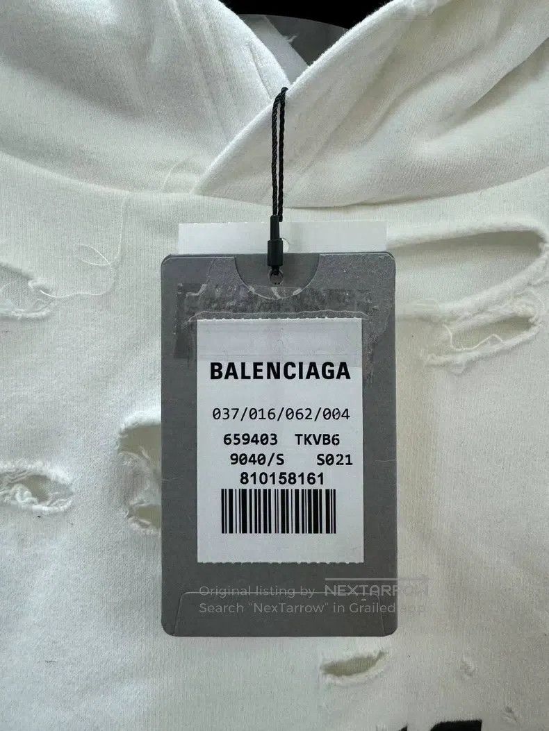 Balenciaga Balenciaga Large hole letter hoodie Size US S / EU 44-46 / 1 - 6 Thumbnail