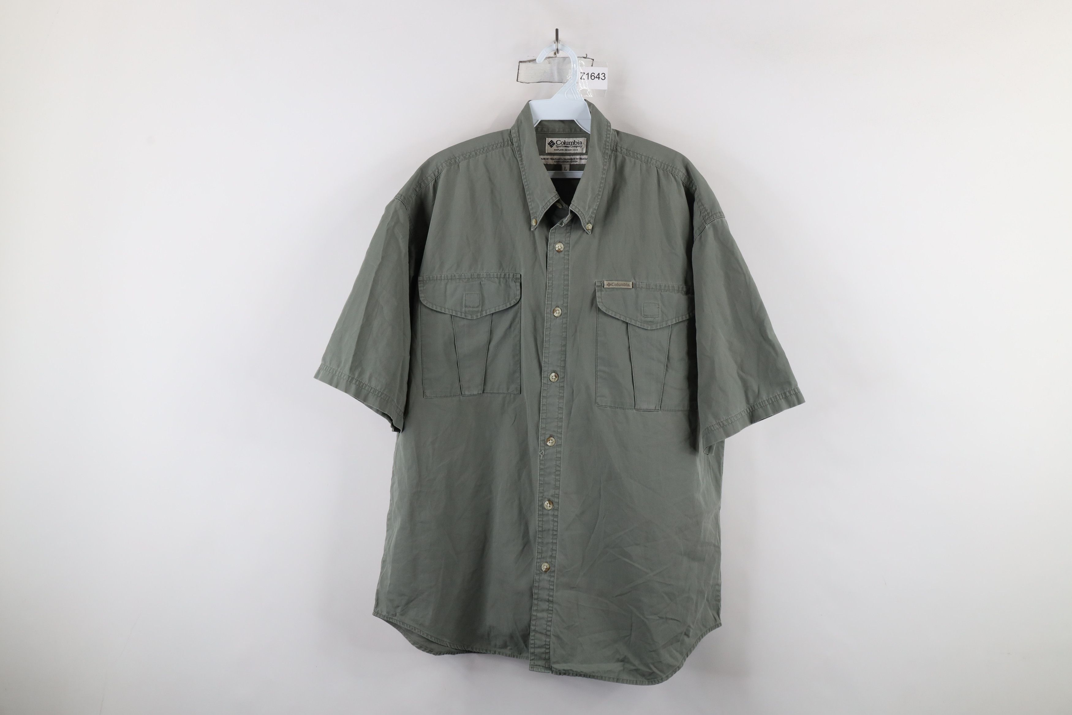 Columbia × Vintage Vintage 90s Columbia Spell Out Short Sleeve Button Shirt Size US L / EU 52-54 / 3 - 1 Thumbnail