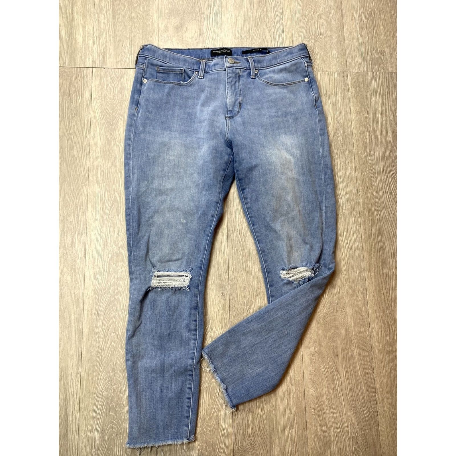 Banana Republic VINTAGE? No. Banana Republic Skinny Jeans Womens 31 Blue High Rise Crop Distressed denim 5-Pocket Stretch Raw Hem Girls? Size 24" / US 00 / IT 34 - 2 Thumbnail