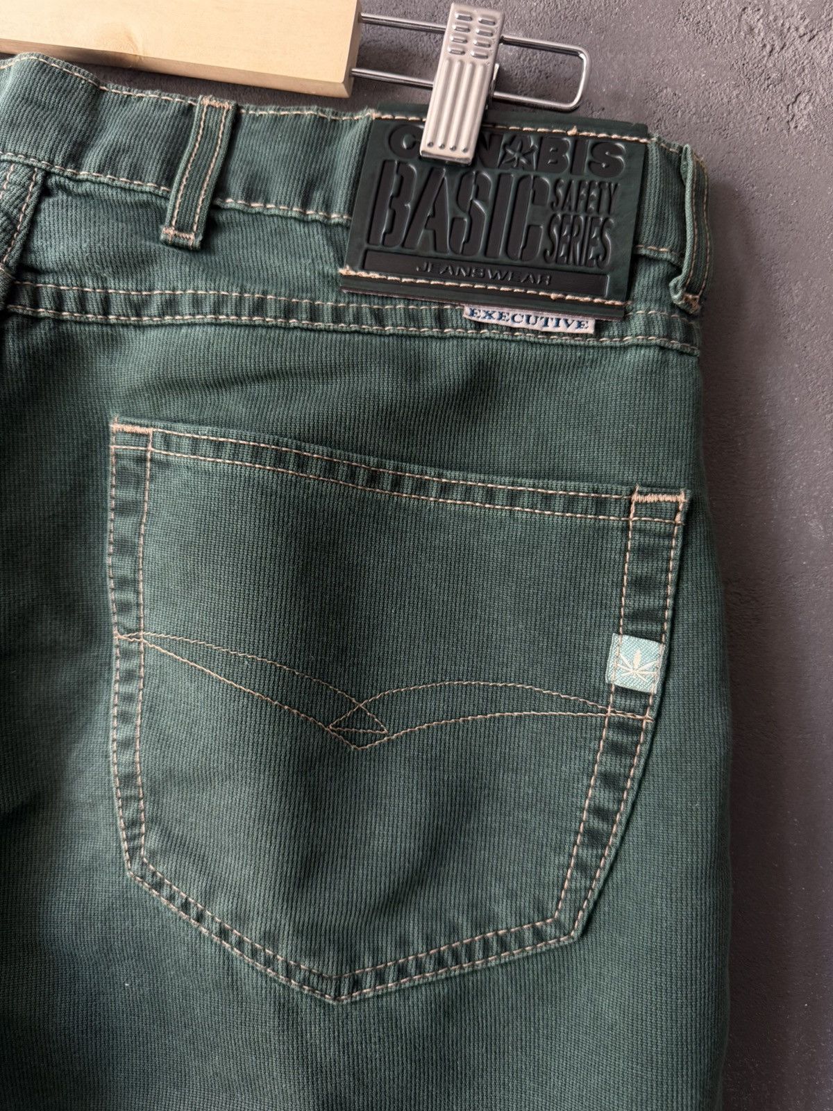 Other Vintage Canabis Basic Jeanswear Corduroy Pants Size US 32 / EU 48 - 5 Thumbnail