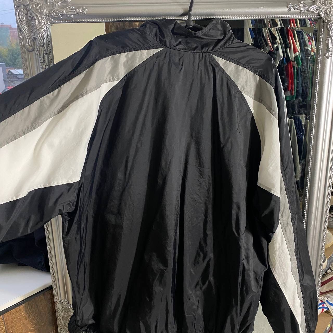 Nike Vintage Nike Track Jacket Light Nylon 90s Size US XL / EU 56 / 4 - 10 Thumbnail