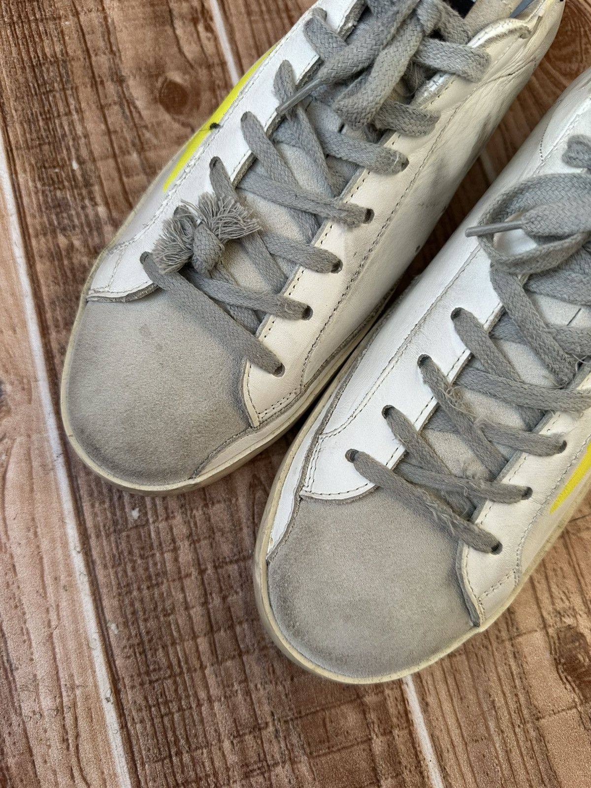 Golden Goose Golden Goose ‘Have a Golden Day’ White Leather/Suede Lowtops Size US 10 / EU 43 - 7 Thumbnail