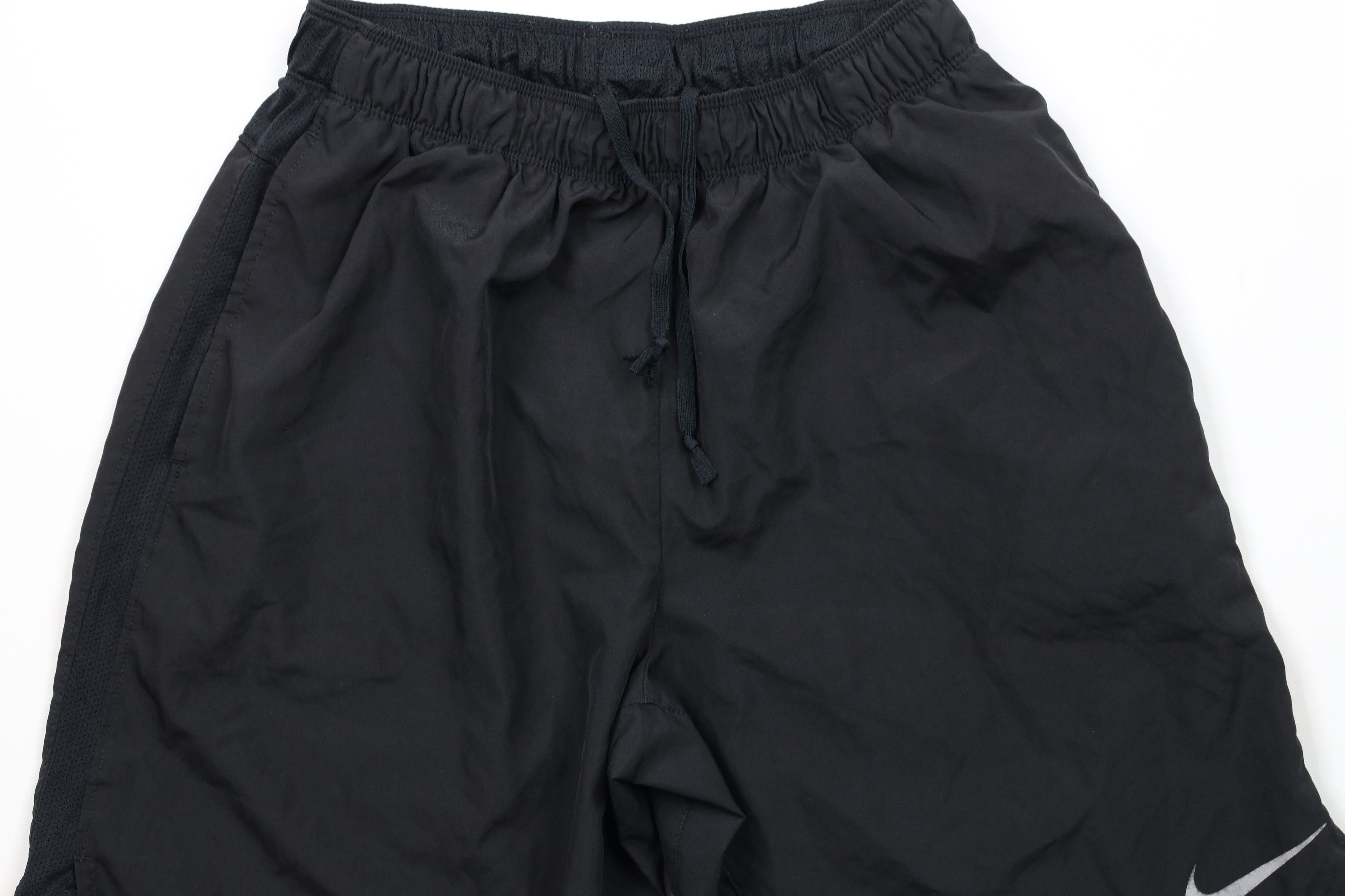 Nike × Vintage Vintage Nike Scott Reflective Swoosh Lined Shorts Black Size US 32 / EU 48 - 3 Thumbnail