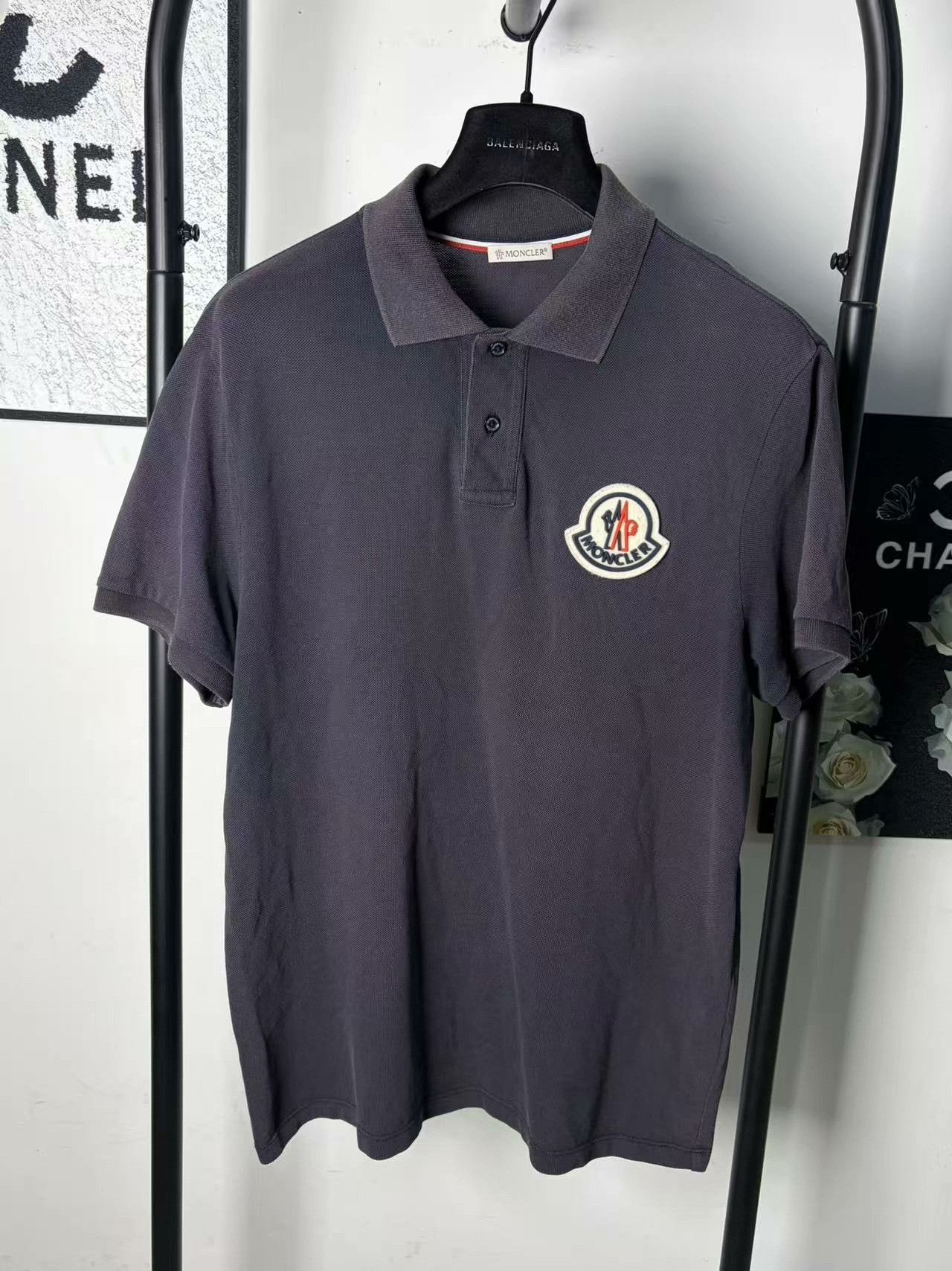 Moncler Moncler Retro White T-Shirt m Men Size US M / EU 48-50 / 2 - 1 Thumbnail