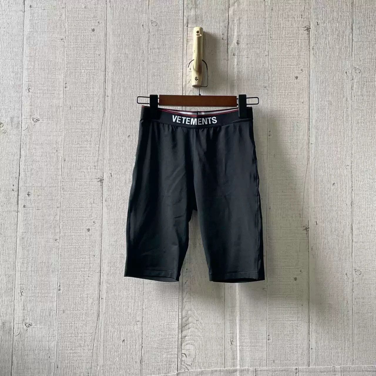 Vetements VETEMENTS Black Shorts XS Size US 28 / EU 44 - 1 Thumbnail