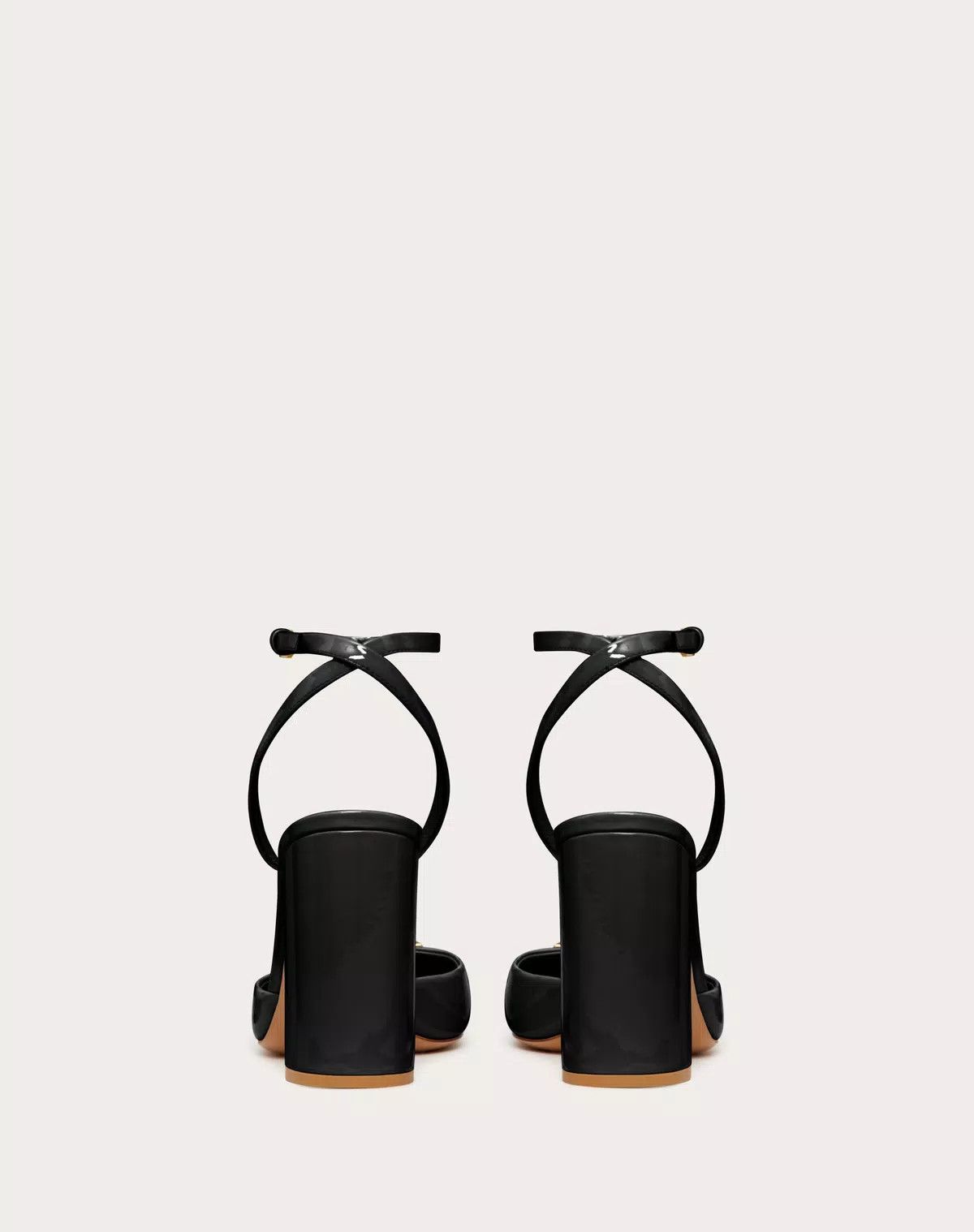 Valentino o1s1wg110625 One Stud Pump In Patent Leather 90mm in Black Size US 6.5 / IT 36.5 - 3 Thumbnail