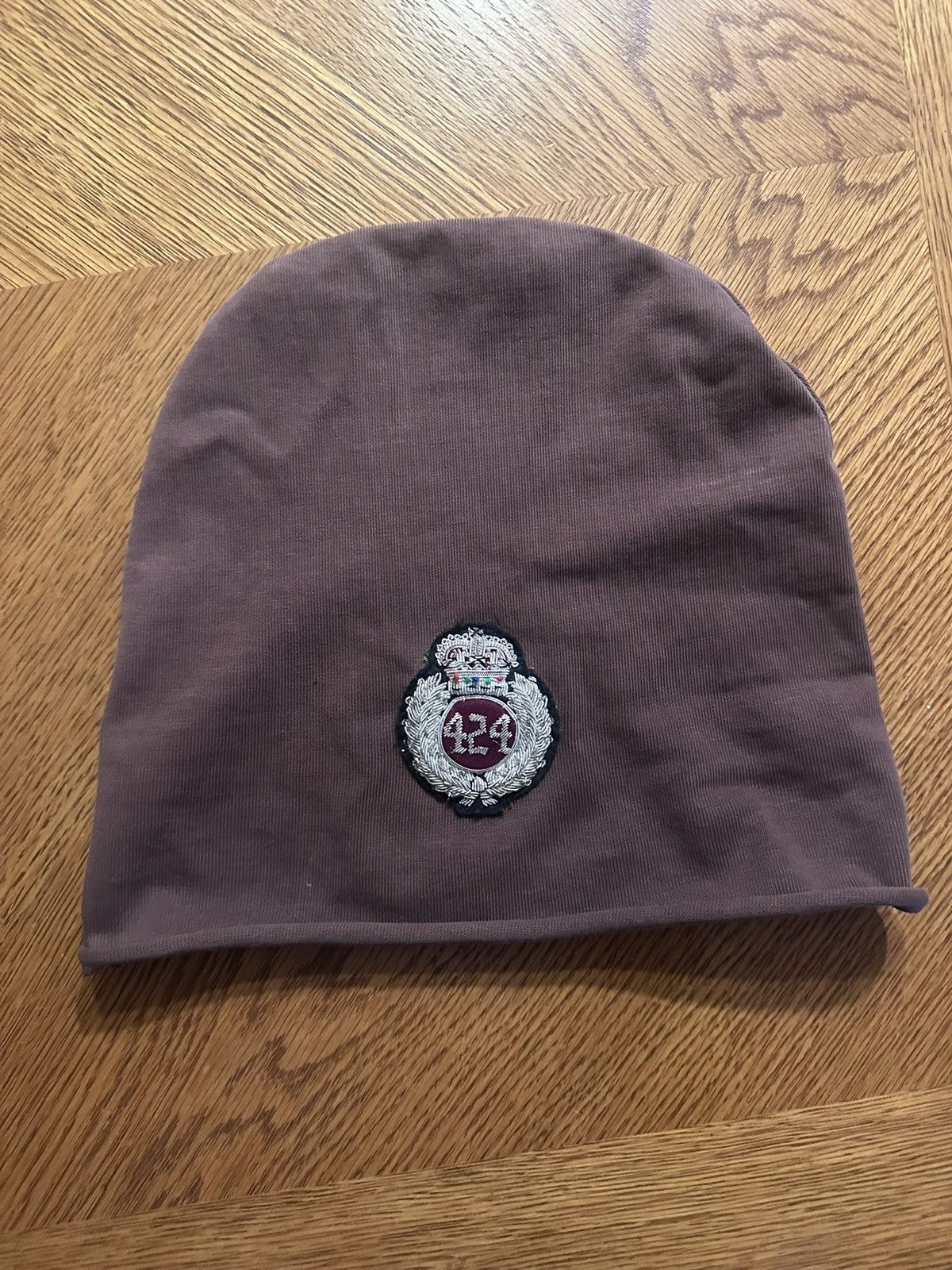 424 424 Crest Beanie | Grailed