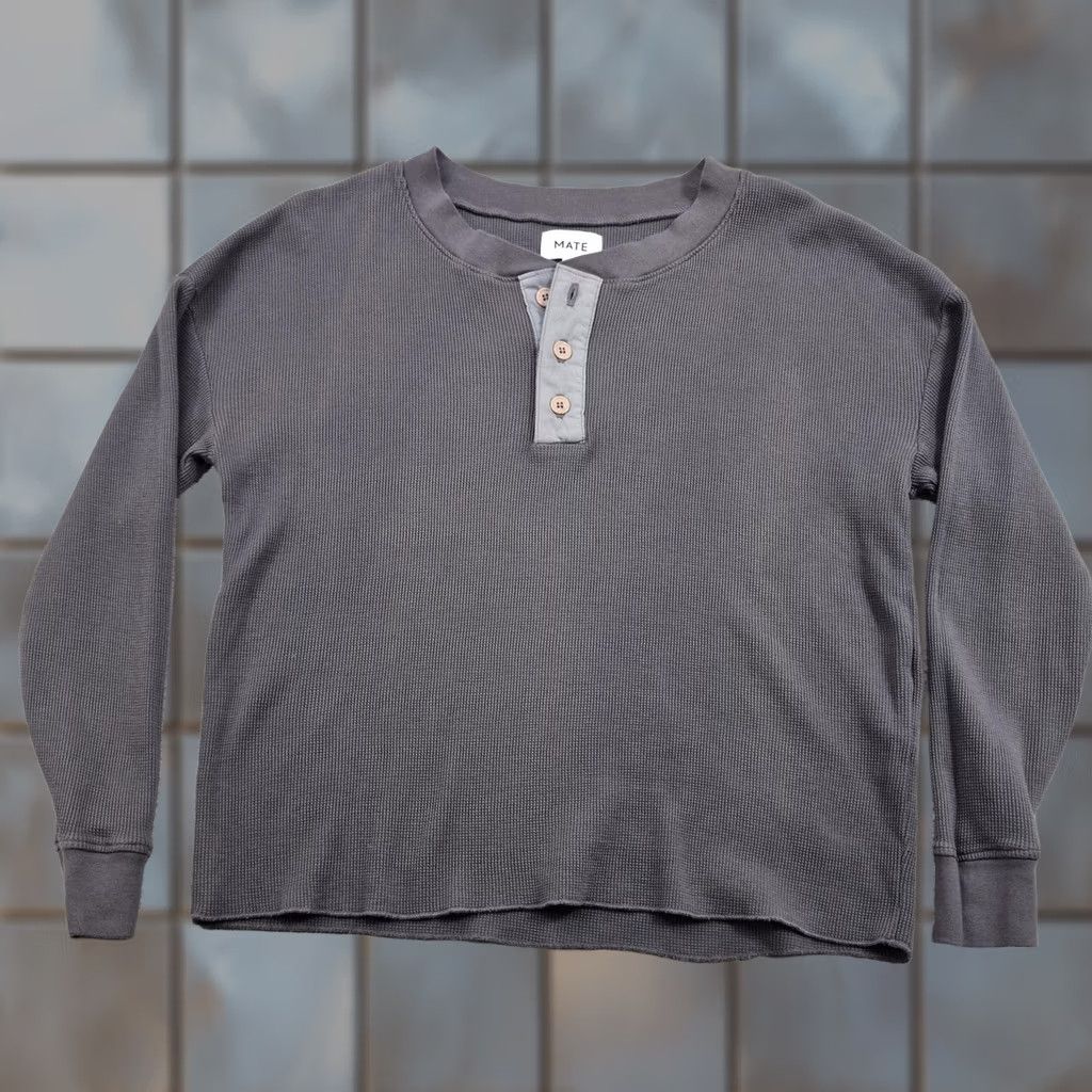 Vintage MATE Shirt Womens Medium Gray Waffle Knit Henley Long Sleeve Organic Cotton Shirt Mens Womens? Size M / US 6-8 / IT 42-44 - 1 Thumbnail