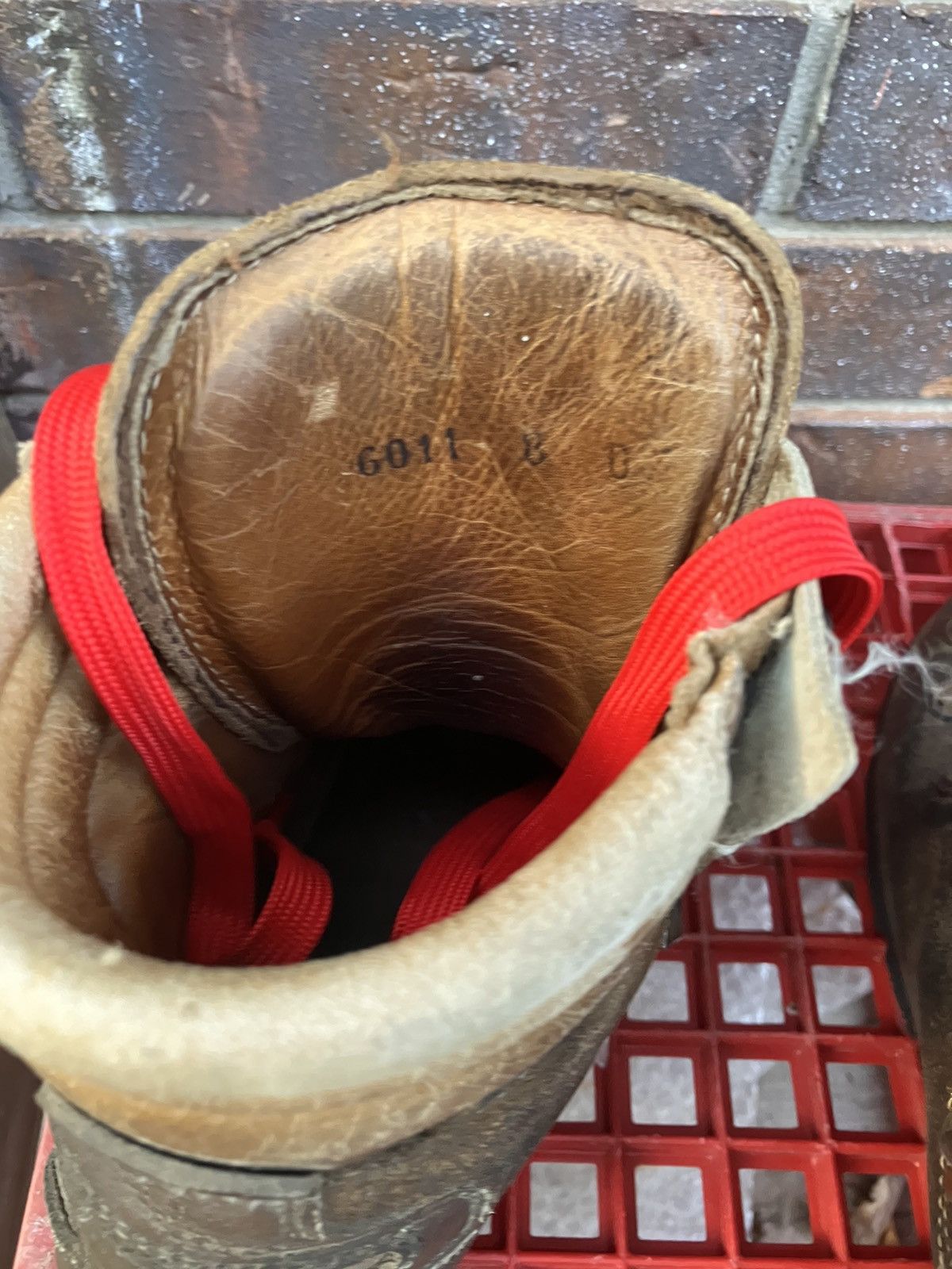 Vintage hiking boots - full grain leather American vintage