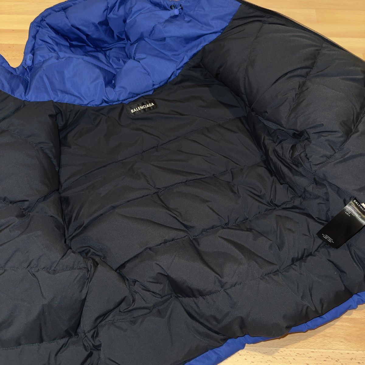 Balenciaga Balenciaga Blue Puffer Jacket with Hood Size US M / EU 48-50 / 2 - 12 Thumbnail